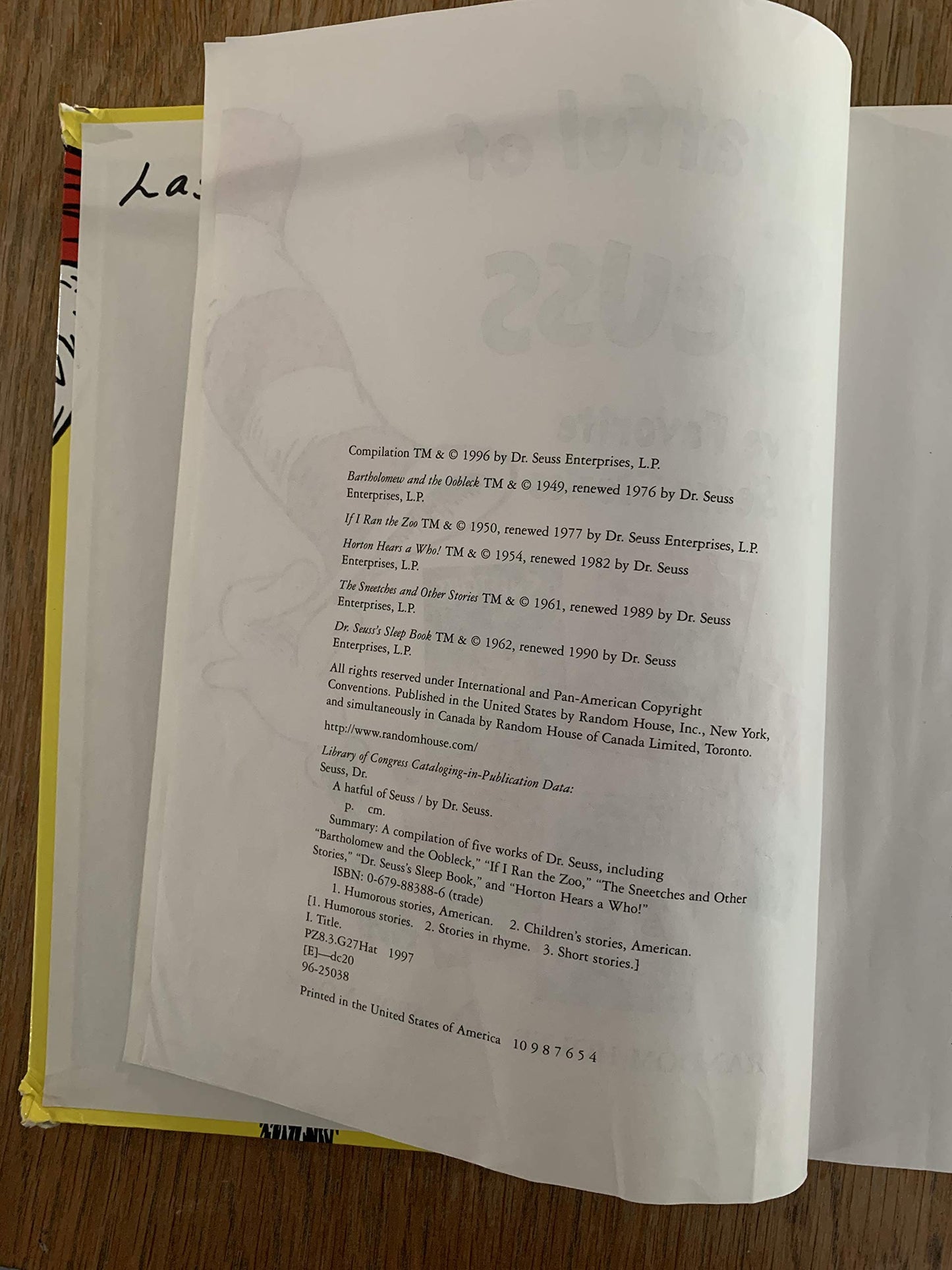 A Hatful of Seuss: Five Favorite Dr. Seuss Stories: Horton Hears A Who! / If I Ran the Zoo / Sneetches / Dr. Seuss's Sleep Book / Bartholomew and the Oobleck