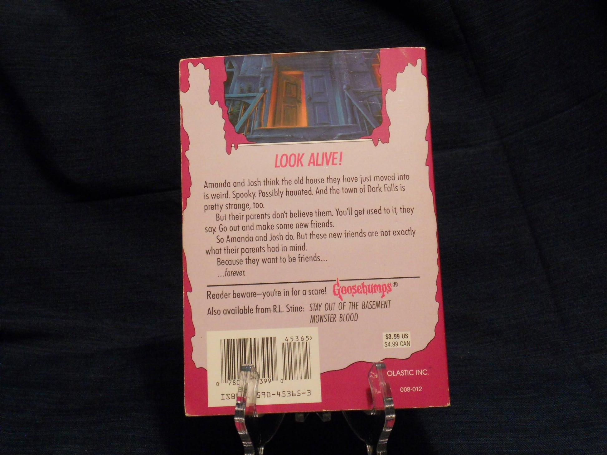 Welcome to Dead House (Goosebumps, No. 1)