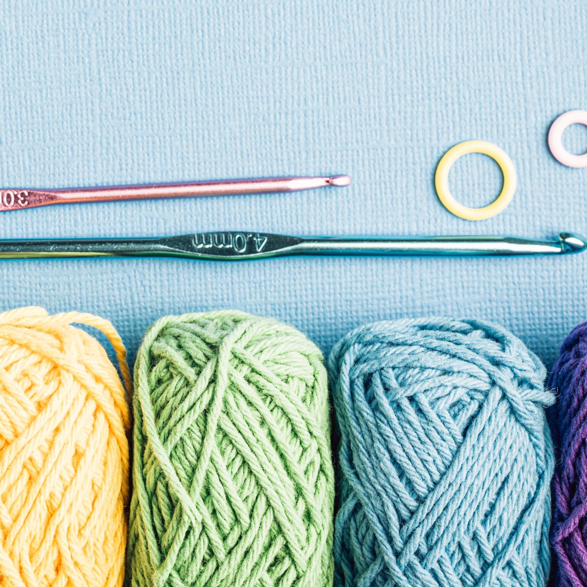 Tunisian Crochet Stitch Guide-61 Stitch Patterns Including Photo Tutorials in this Pocket Size Guide