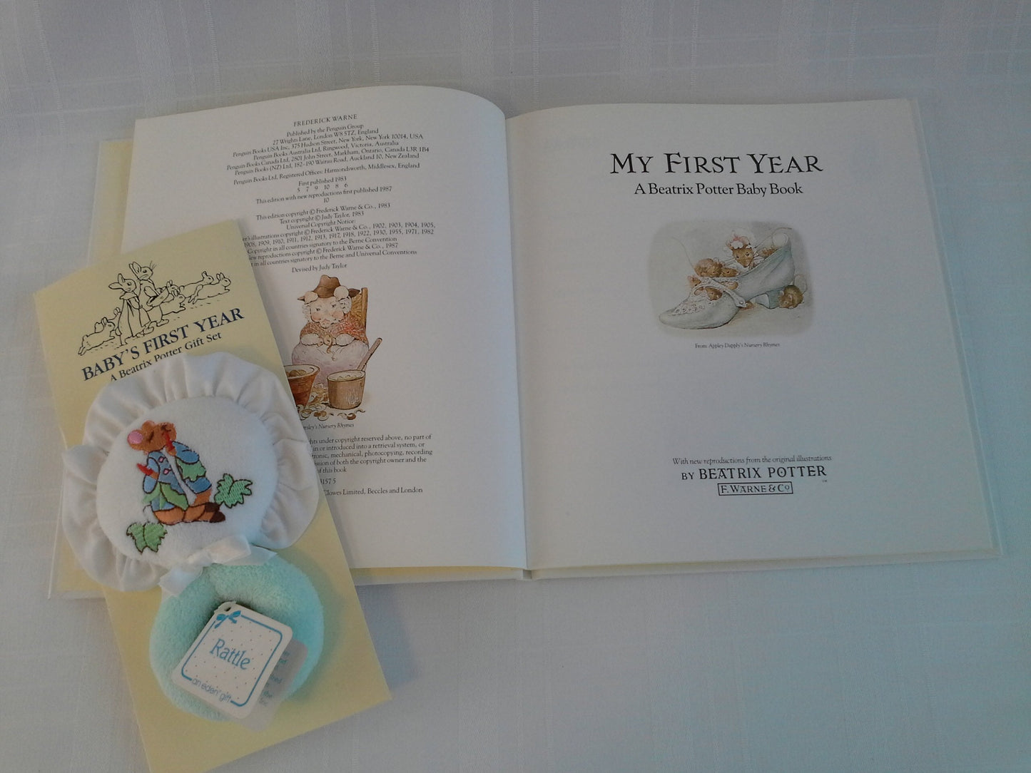 My First Year: A Beatrix Potter Baby Book (Peter Rabbit)
