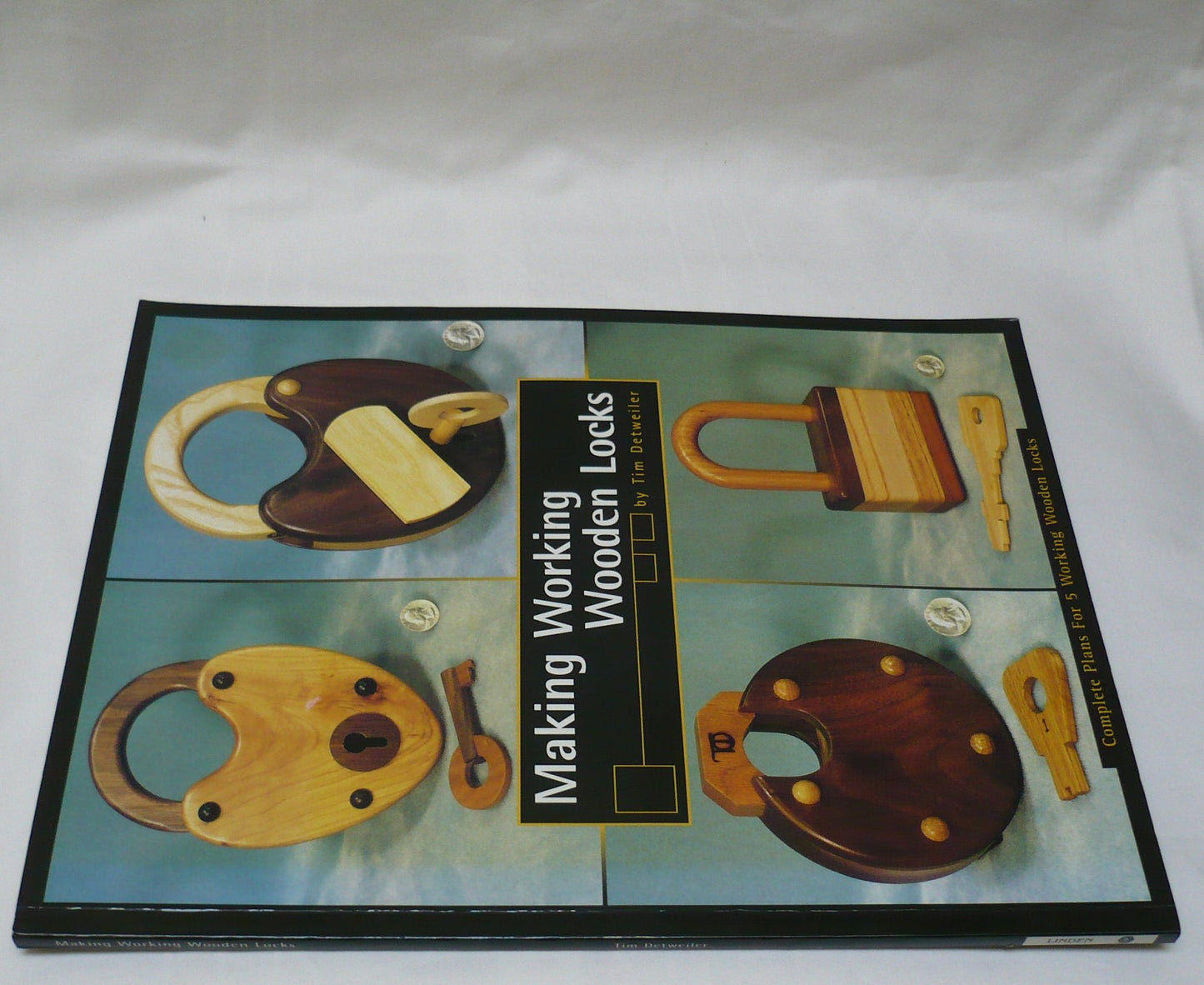 Making Working Wooden Locks (Woodworker's Library)
