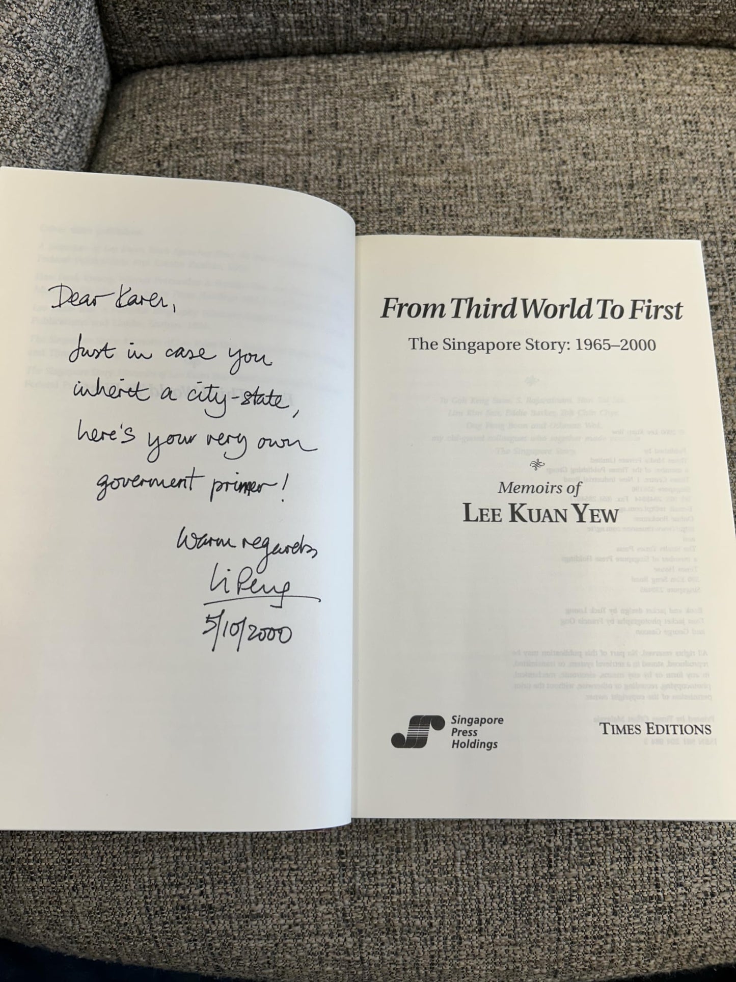 The Singapore Story: Memoirs of Lee Kuan Yew, Vol. 2: From T