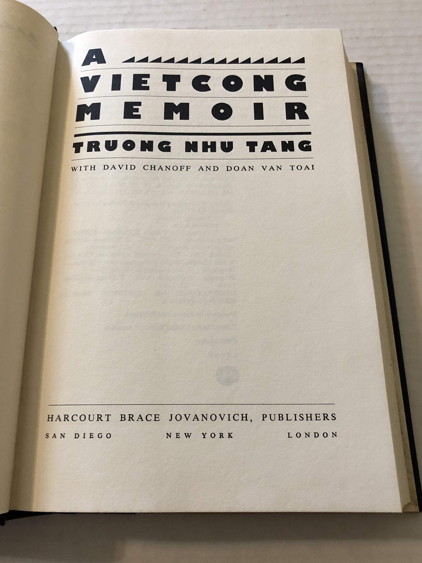 A Vietcong Memoir: An Inside Account of the Vietnam War and