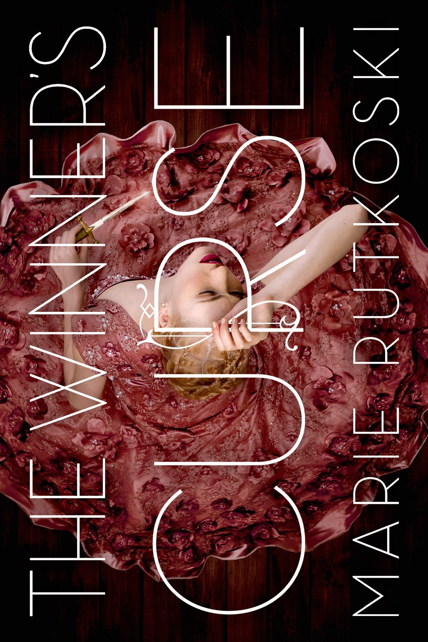 The Winner's Curse (The Winner's Trilogy, 1)