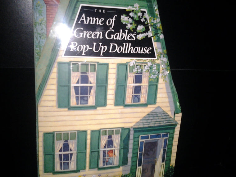Anne of Green Gables: Pop-Up Dolls House