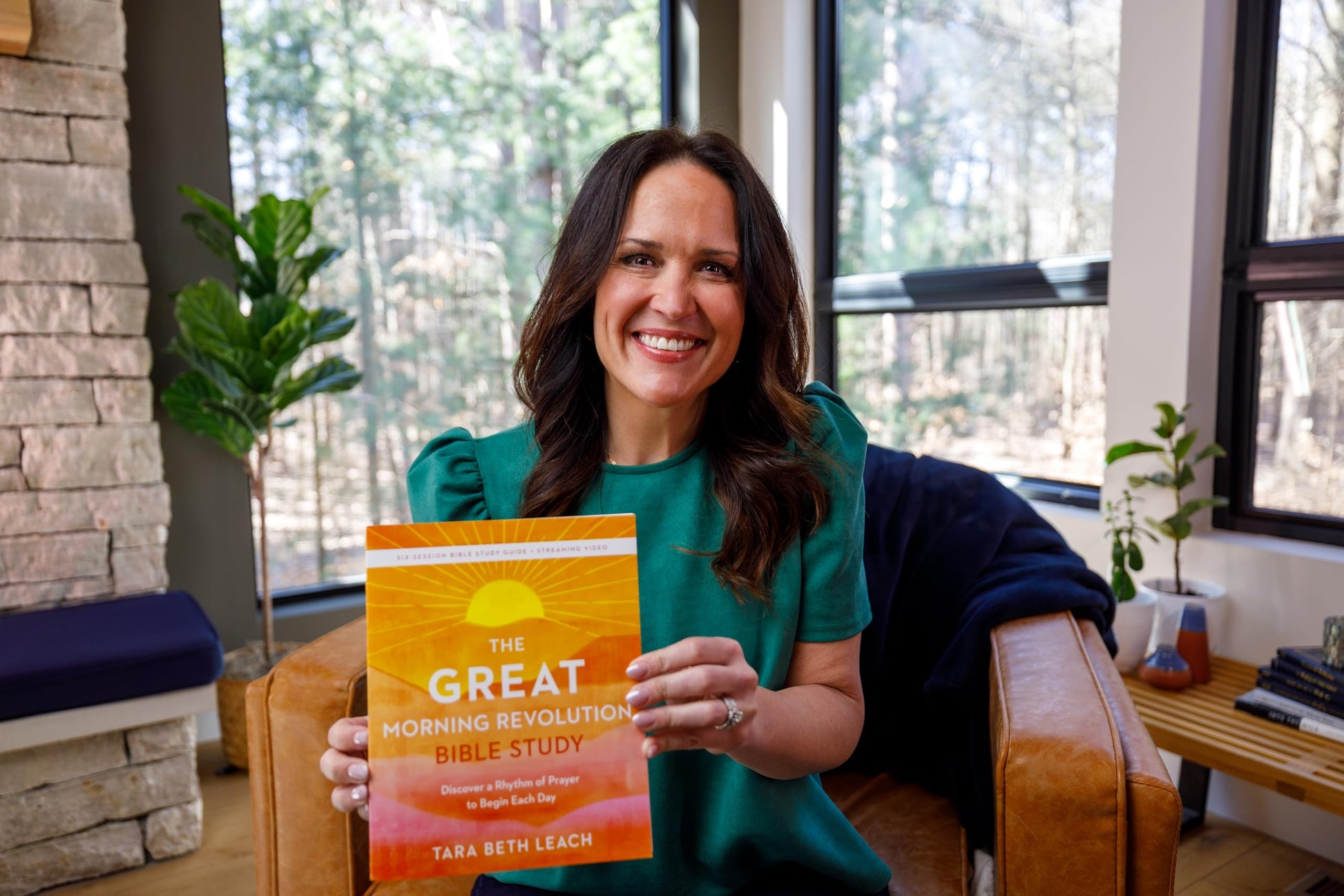 The GREAT Morning Revolution Bible Study Guide plus Streaming Video: Discover a Rhythm of Prayer to Begin Each Day