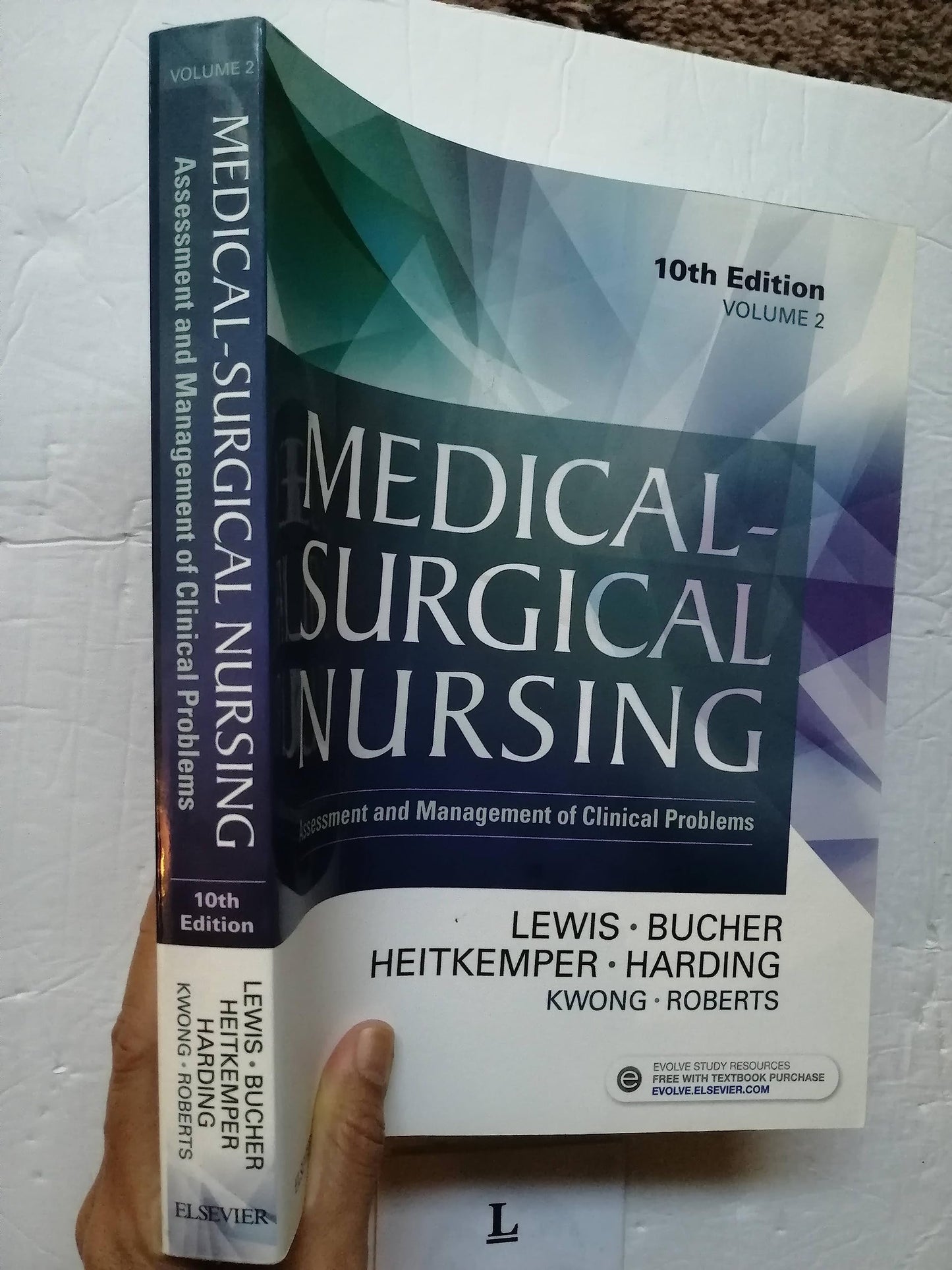 Medical-Surgical Nursing - 2-Volume Set: Assessment and Management of Clinical Problems