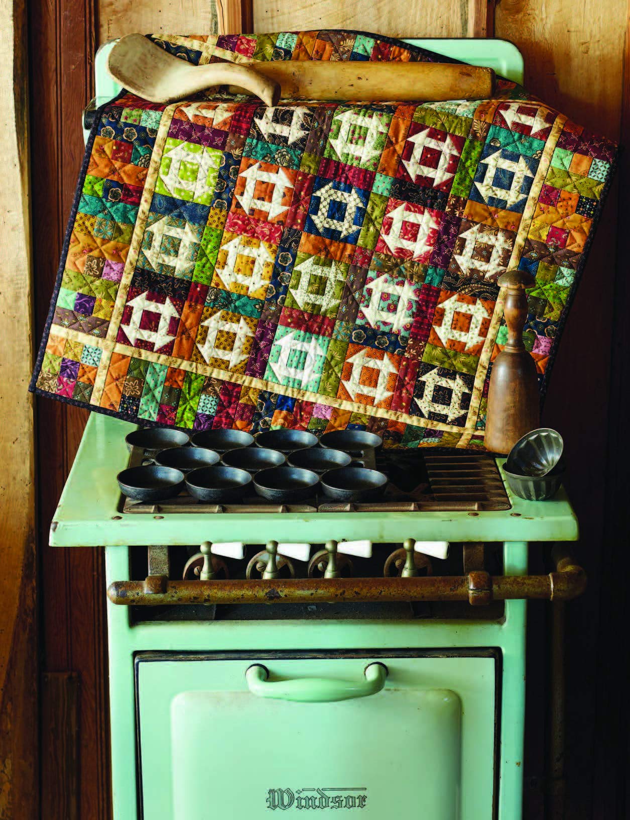 Simple Friendships II: 14 Fabulous Quilts from Blocks Stitched among Friends