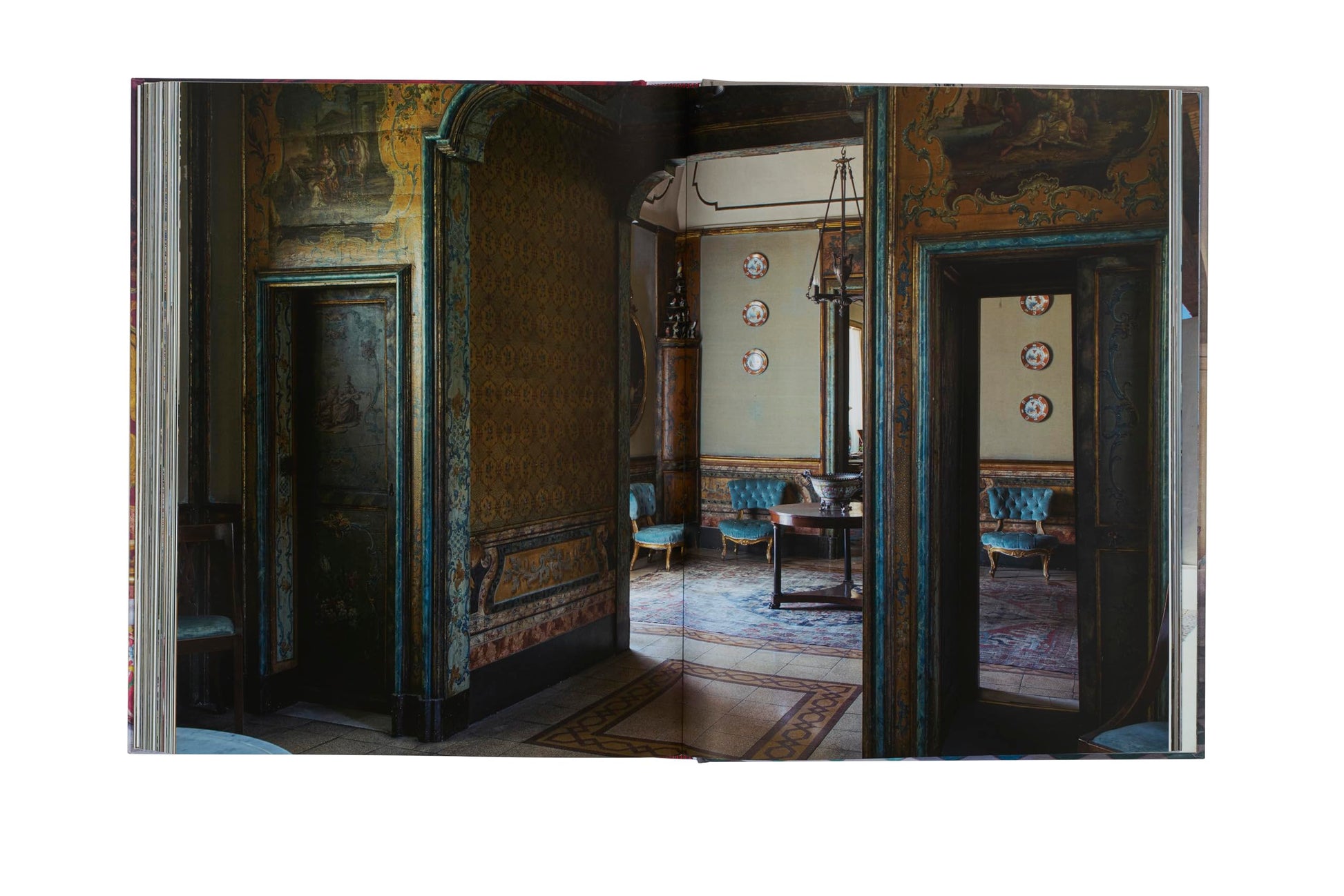 Inside Sicily: Celebrate Sicilys history, culture, and natural beauty with an exclusive look inside its most fascinating homes