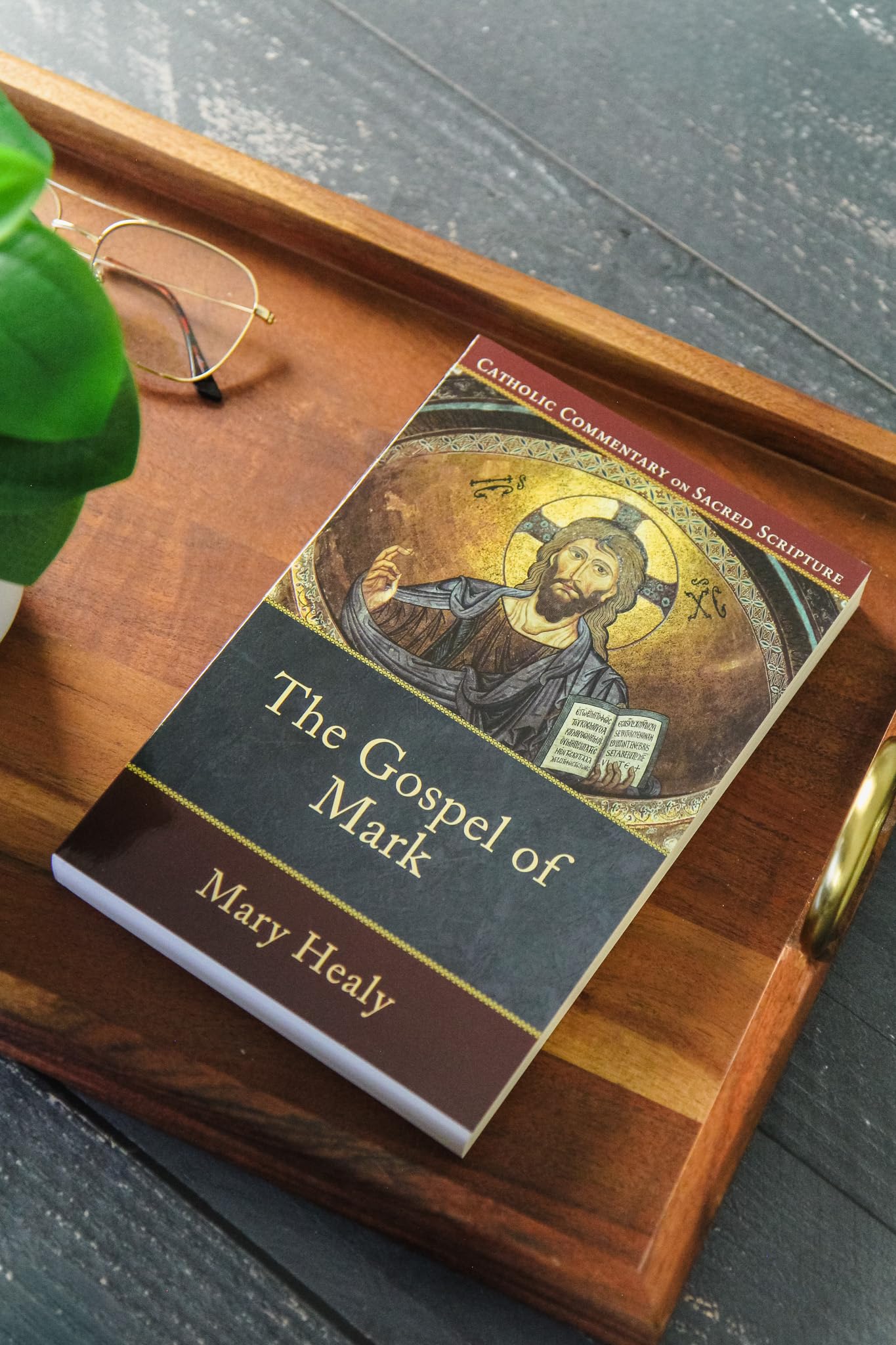 The Gospel of Mark: A Catholic Bible Commentary on the New Testament by Trusted Biblical Scholars  CCSS (Catholic Commentary on Sacred Scripture)