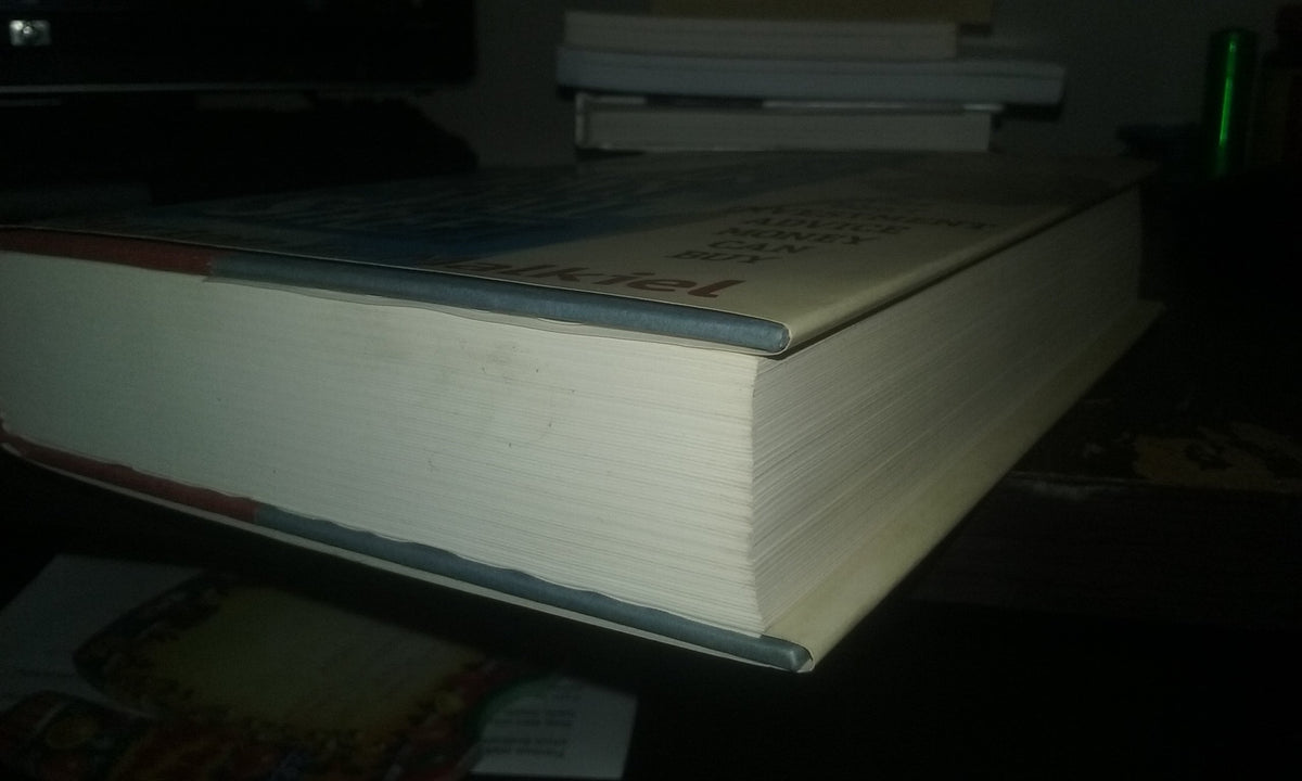 A Random Walk Down Wall Street: Including a Life-Cycle Guide to Personal Investing