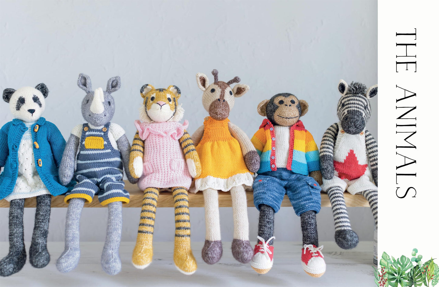 Knitted Wild Animal Friends: Over 40 knitting patterns for wild animal dolls, their clothes and accessories