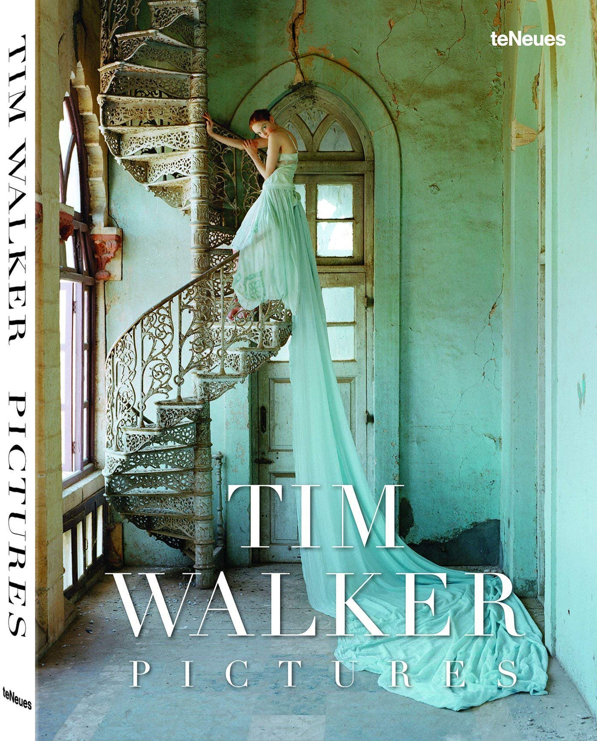Tim Walker Pictures (Alternative edition)