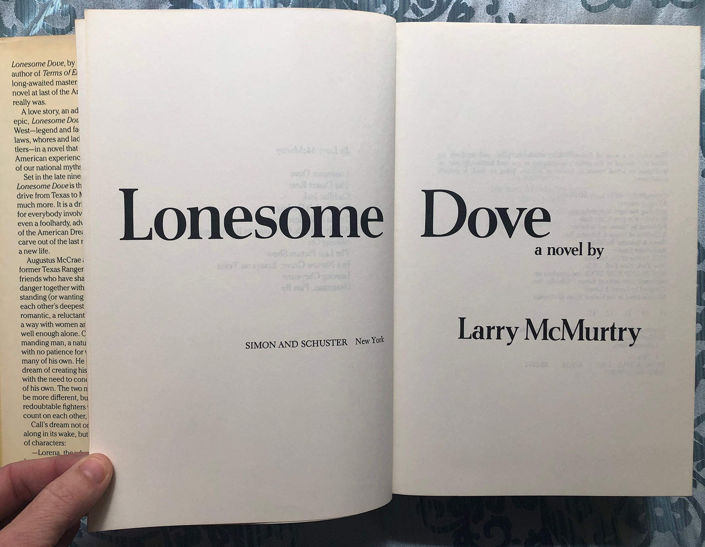 Lonesome Dove by McMurtry, Larry