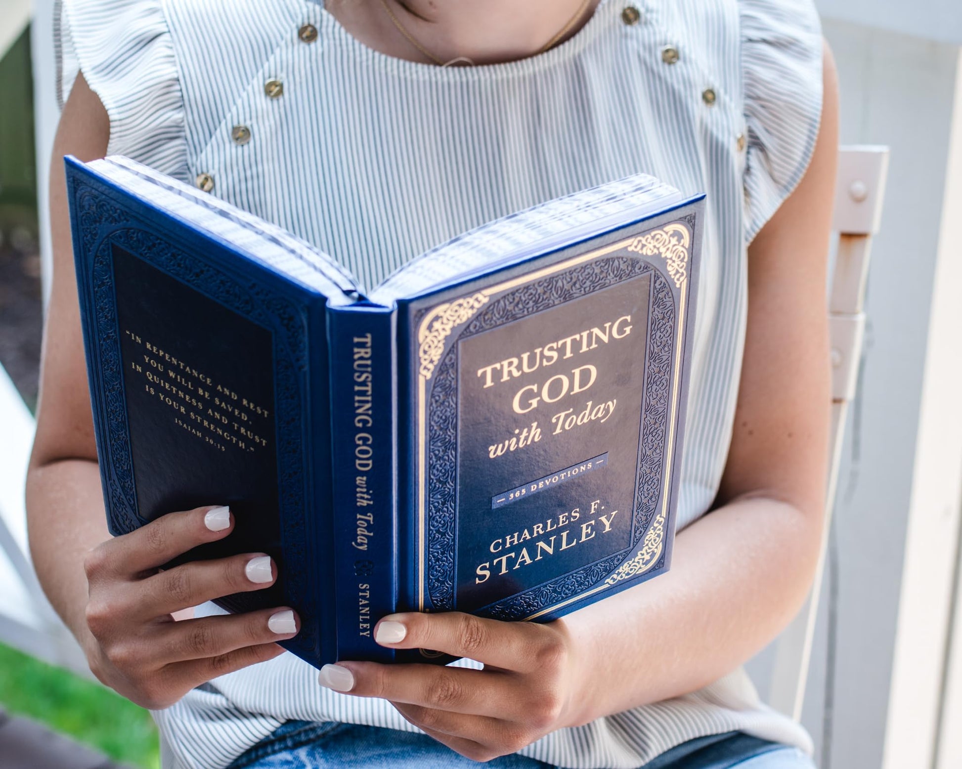 Trusting God with Today: 365 Devotions (Devotionals from Charles F. Stanley)