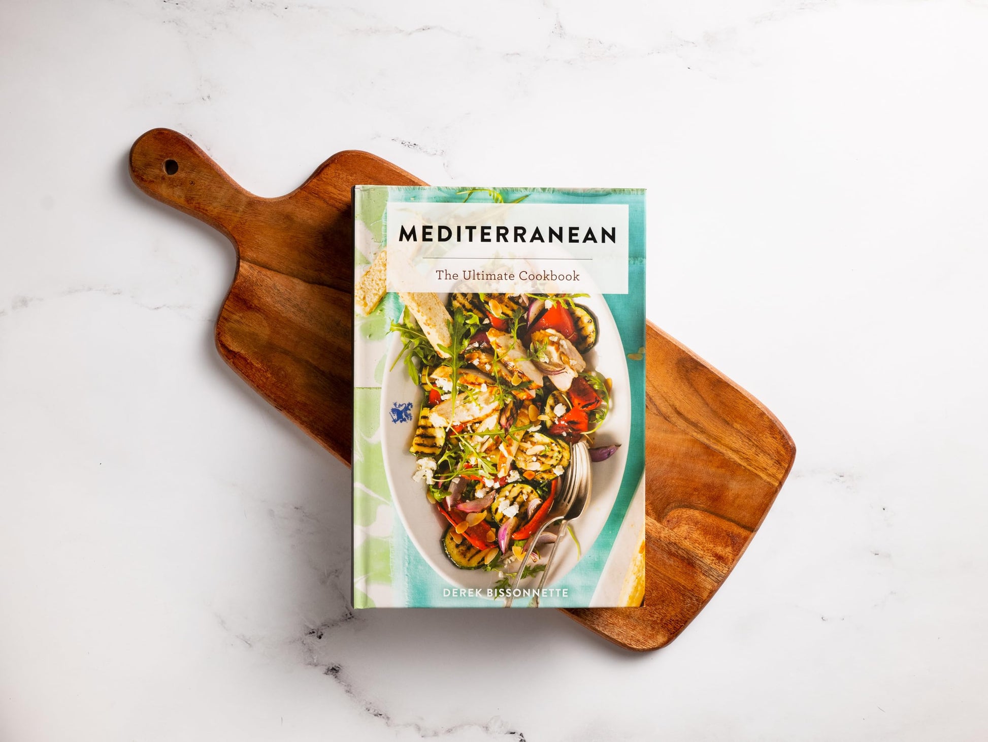 Mediterranean: The Ultimate Cookbook (500+ Easy Mediterranean Recipes For Healthier Eating) (Ultimate Cookbooks)