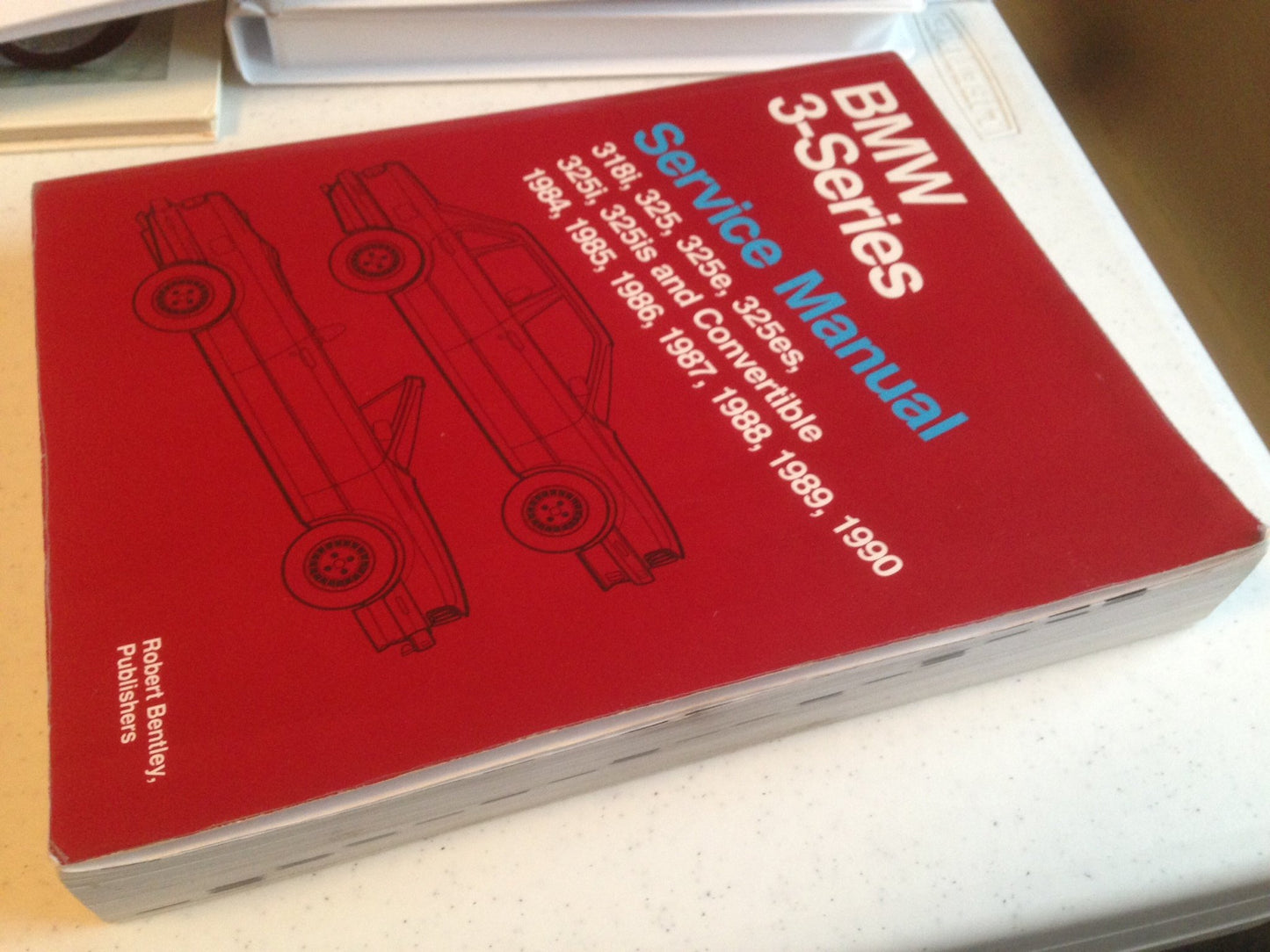 BMW 3 Series (E30) Service Manual: 1984-1990 by Bentley Publ