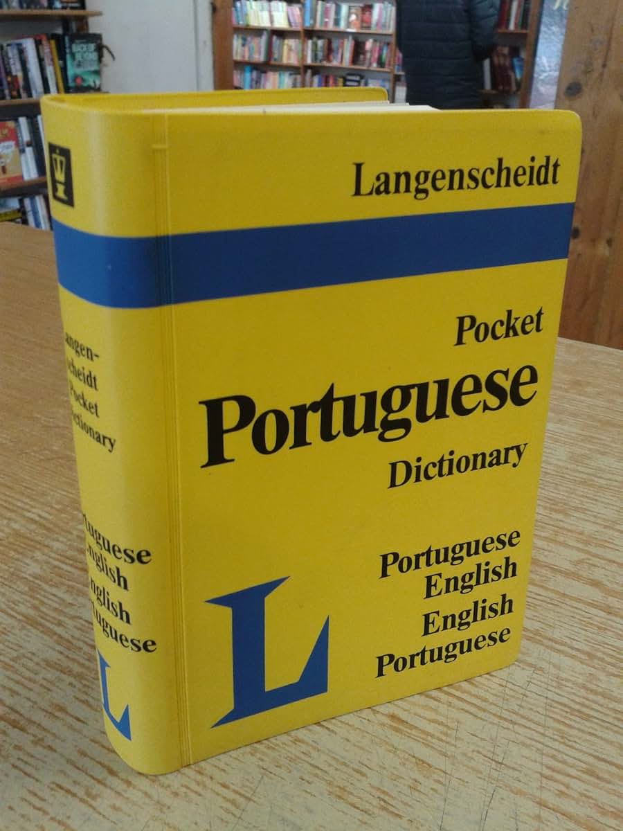 Langenscheidt's Pocket Dictionary Portugese (Portuguese Edition)
