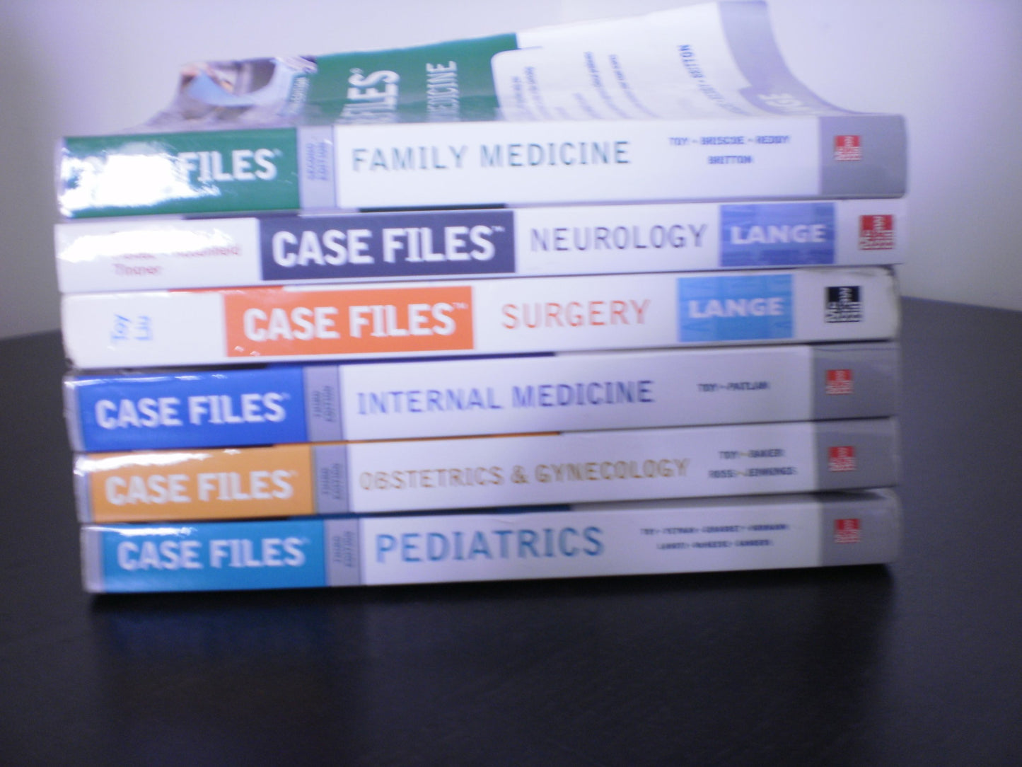 Case Files Neurology, Second Edition (LANGE Case Files)