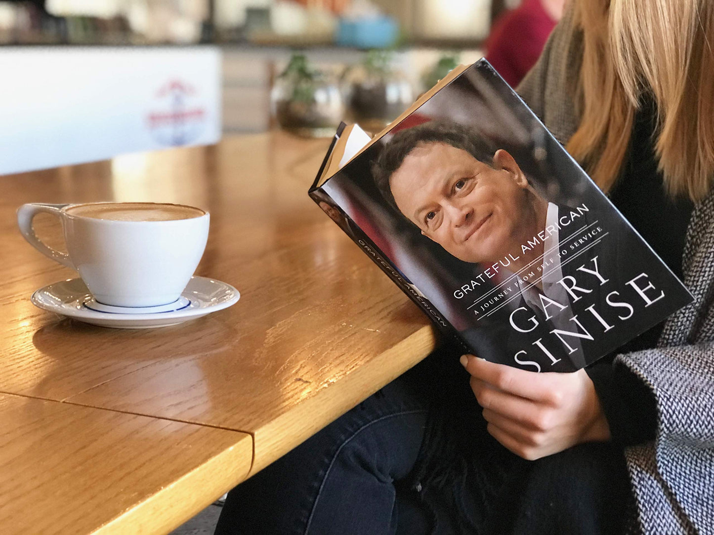 Grateful American: A Journey from Self to Service by Gary Sinise