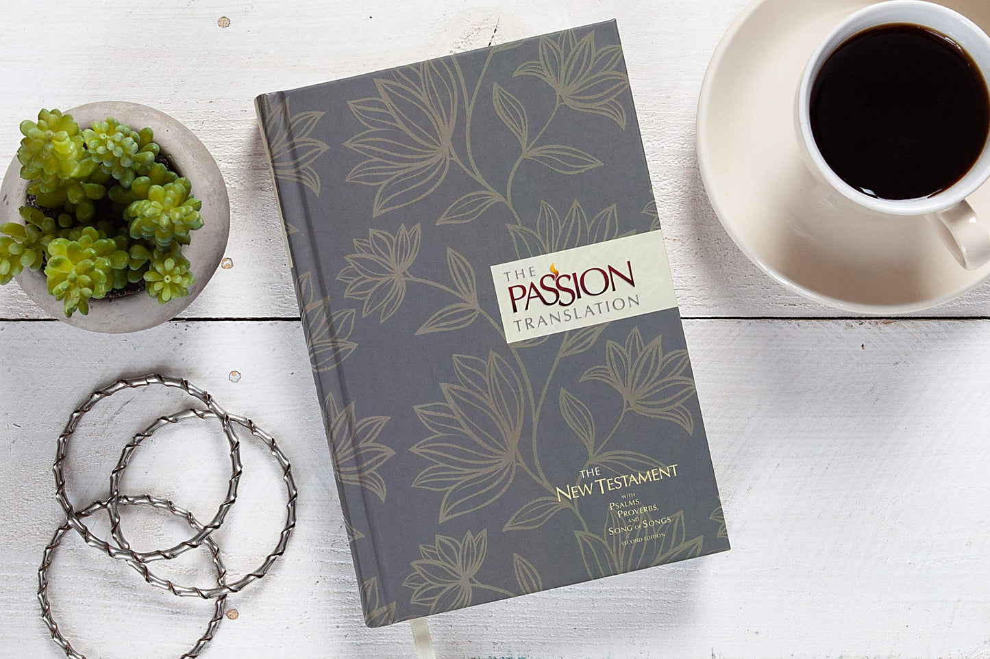 The Passion Translation New Testament, Floral (2nd Edition, Hardcover) - In-Depth Bible with Psalms, Proverbs, and Song of Songs, Makes a Great Gift for Confirmation, Holidays, and More