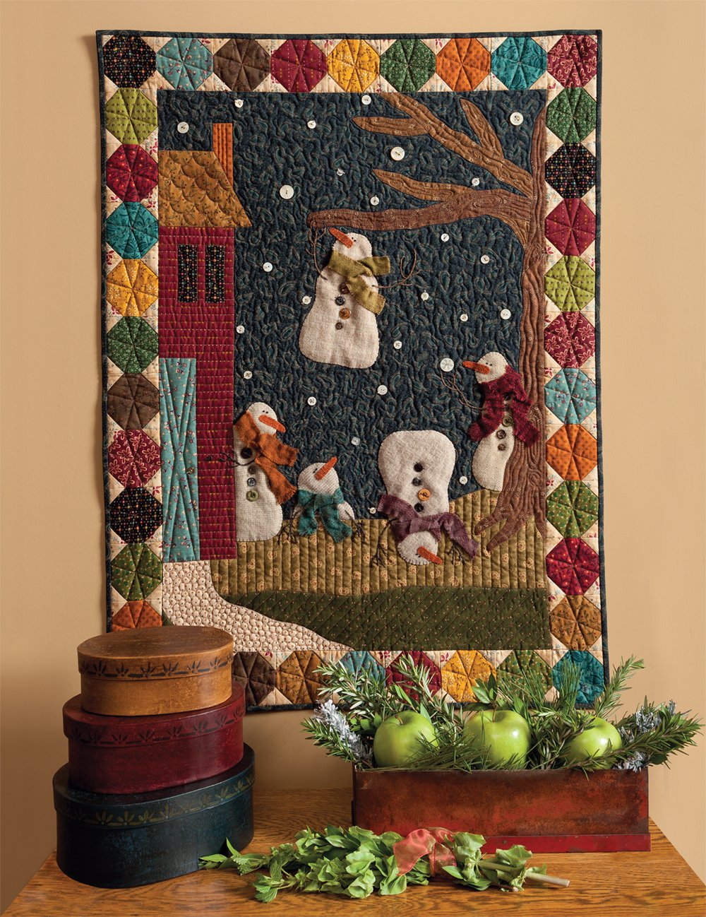 Simple Christmas Tidings: Scrappy Quilts and Projects for Yuletide Style