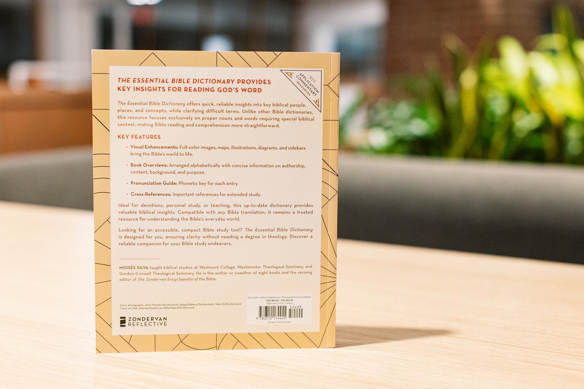 The Essential Bible Companion: Key Insights for Reading God’s Word (NIV Application Commentary Resources)