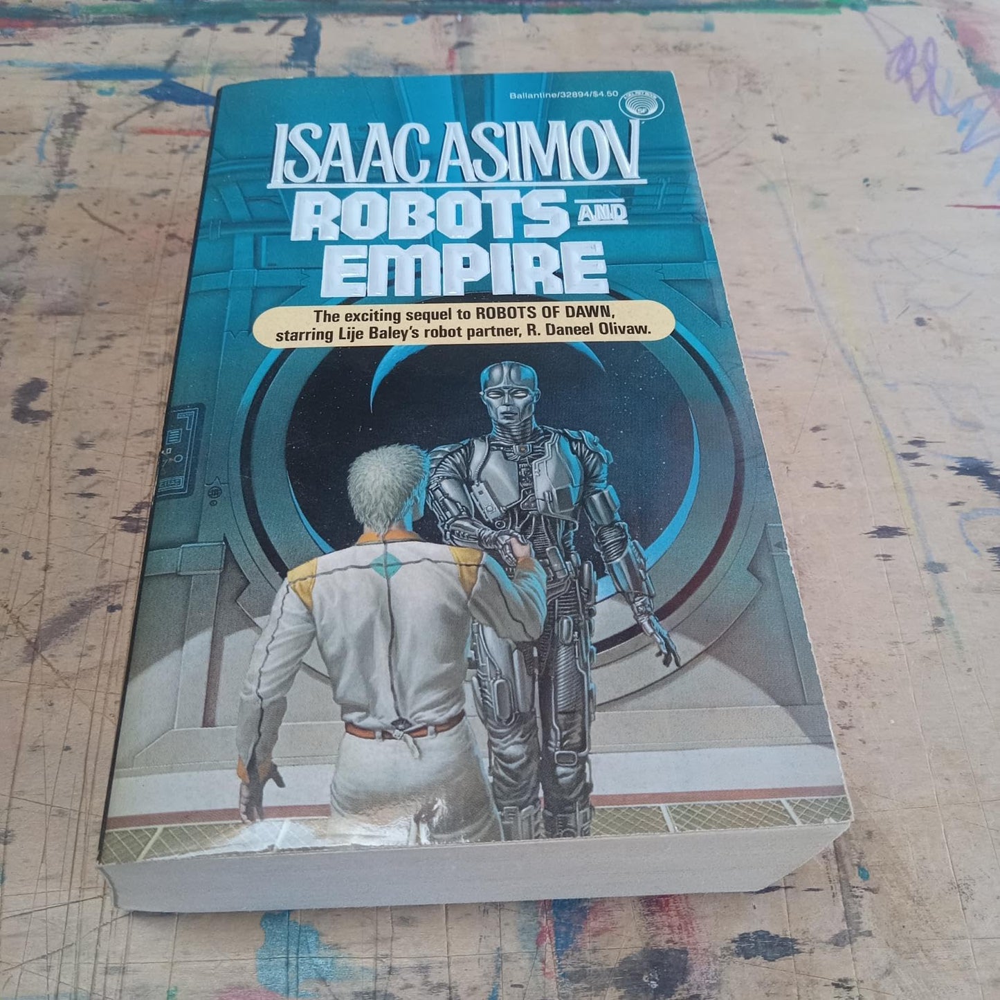 Robots and Empire (Starring R. Daneel Olivaw, No. 4)
