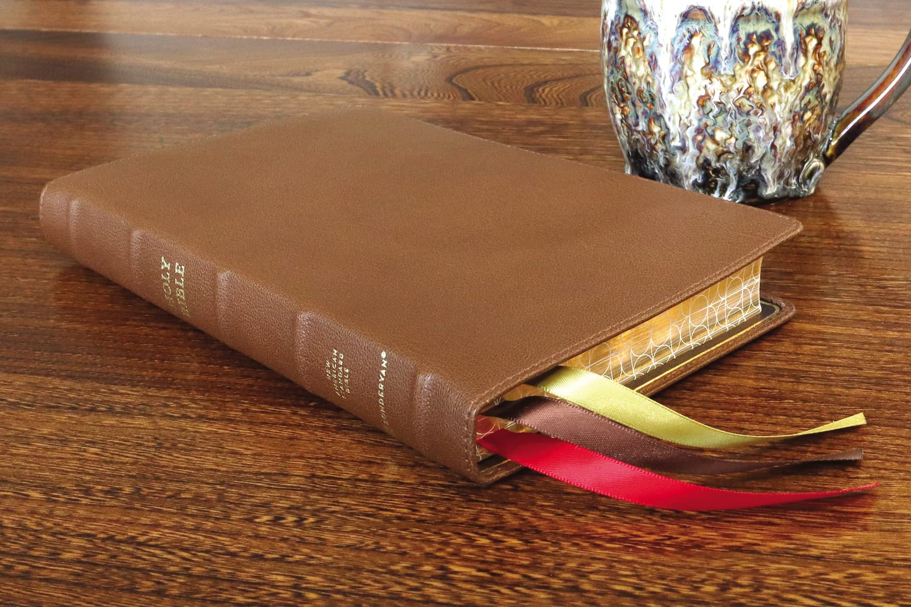 NASB, Thinline Bible, Premium Goatskin Leather, Brown, Premier Collection, Black Letter, Gauffered Edges, 2020 Text, Comfort Print