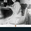Anne Frank The Diary Of A Young Girl (Black And White Cover) /anglais