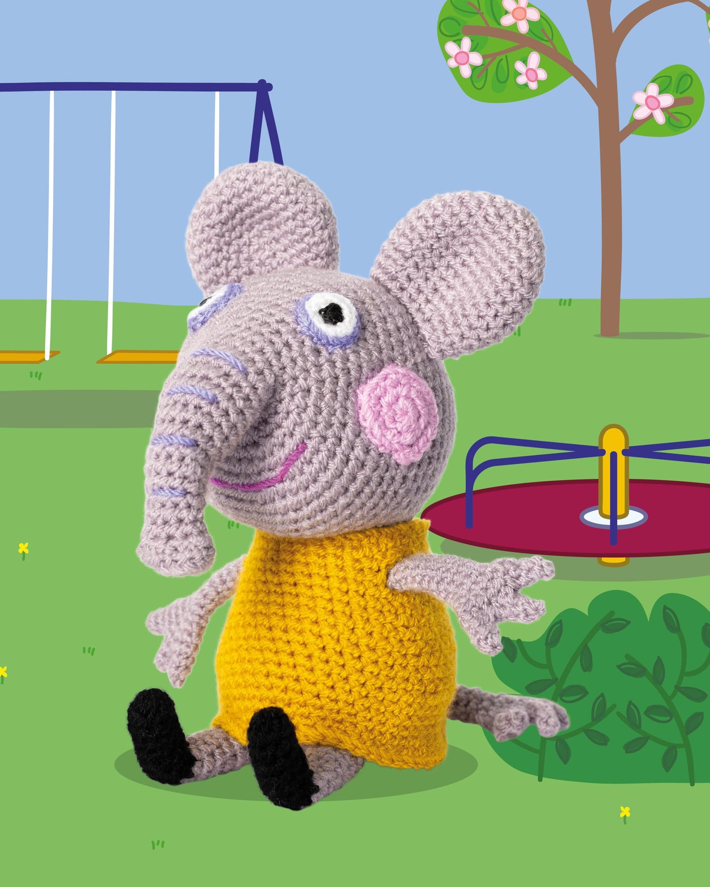 Crochet Peppa Pig: Over 20 adorable amigurumi toy patterns for hours of fun! (Peppa Pig Crafts, 1)