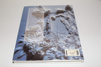 Paperart: The Art of Sculpting With Paper a Step-By-Step Guide and Showcase