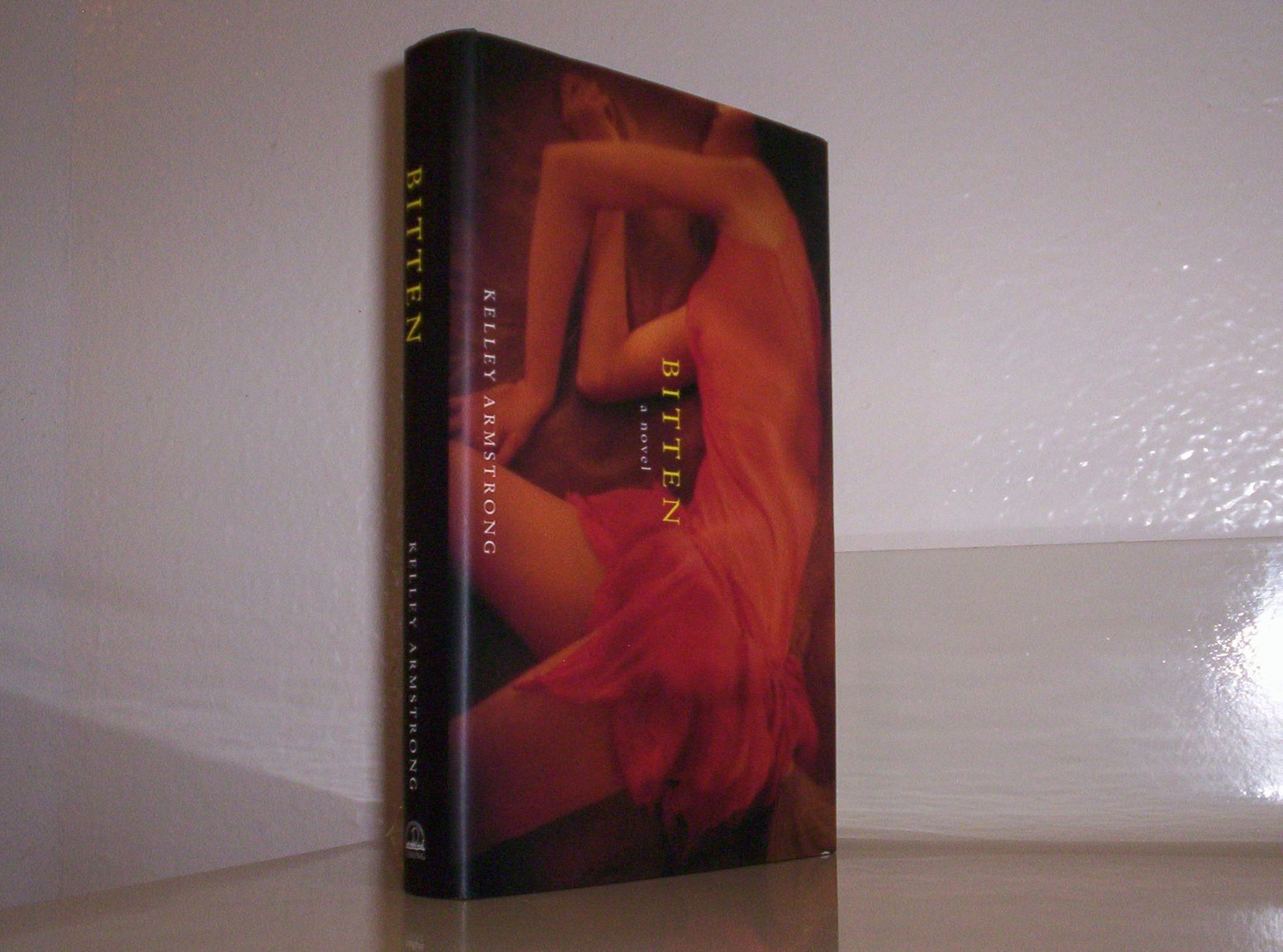 Bitten (Otherworld)