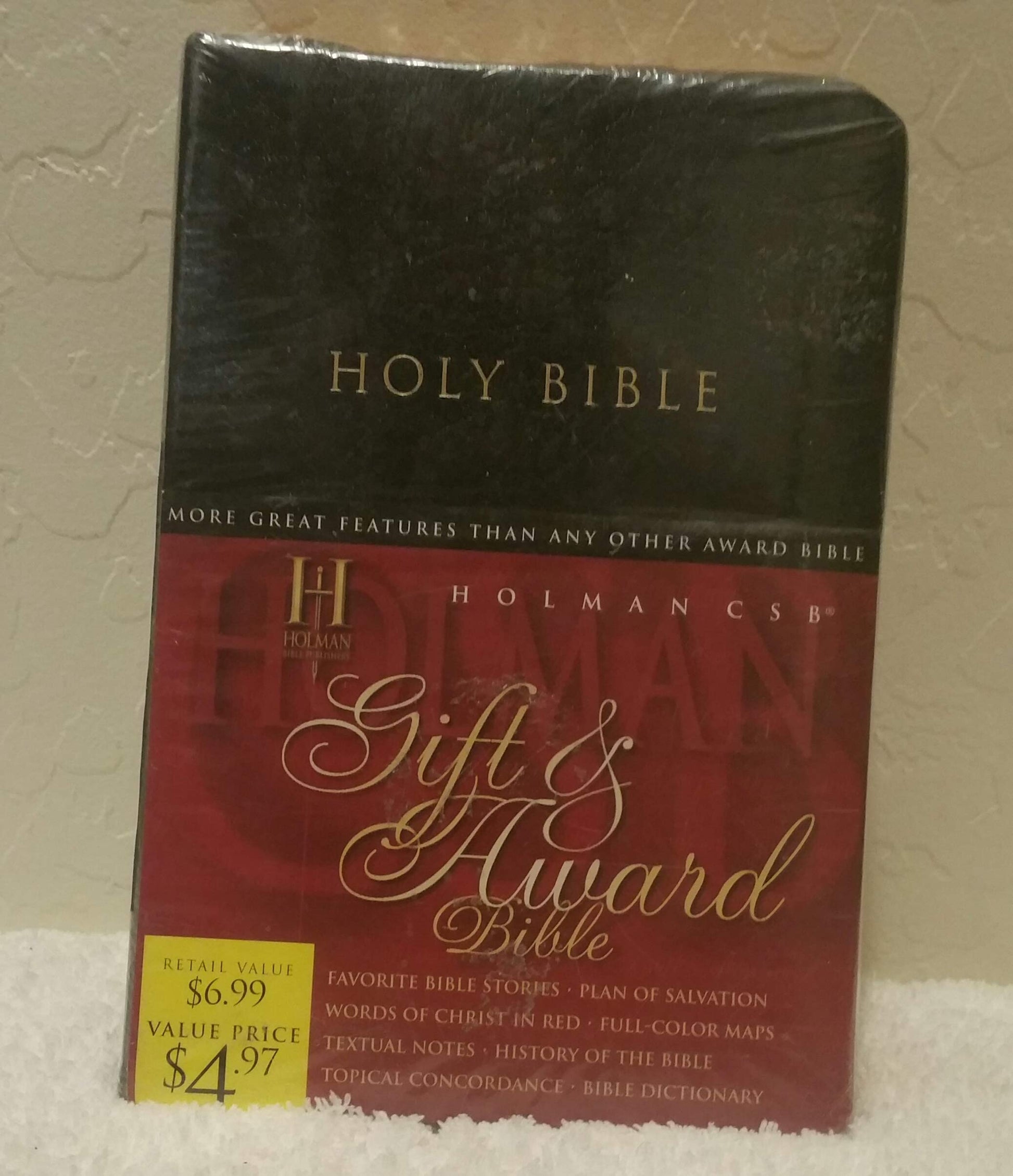 HCSB Gift & Award Bible, Black Imitation Leather