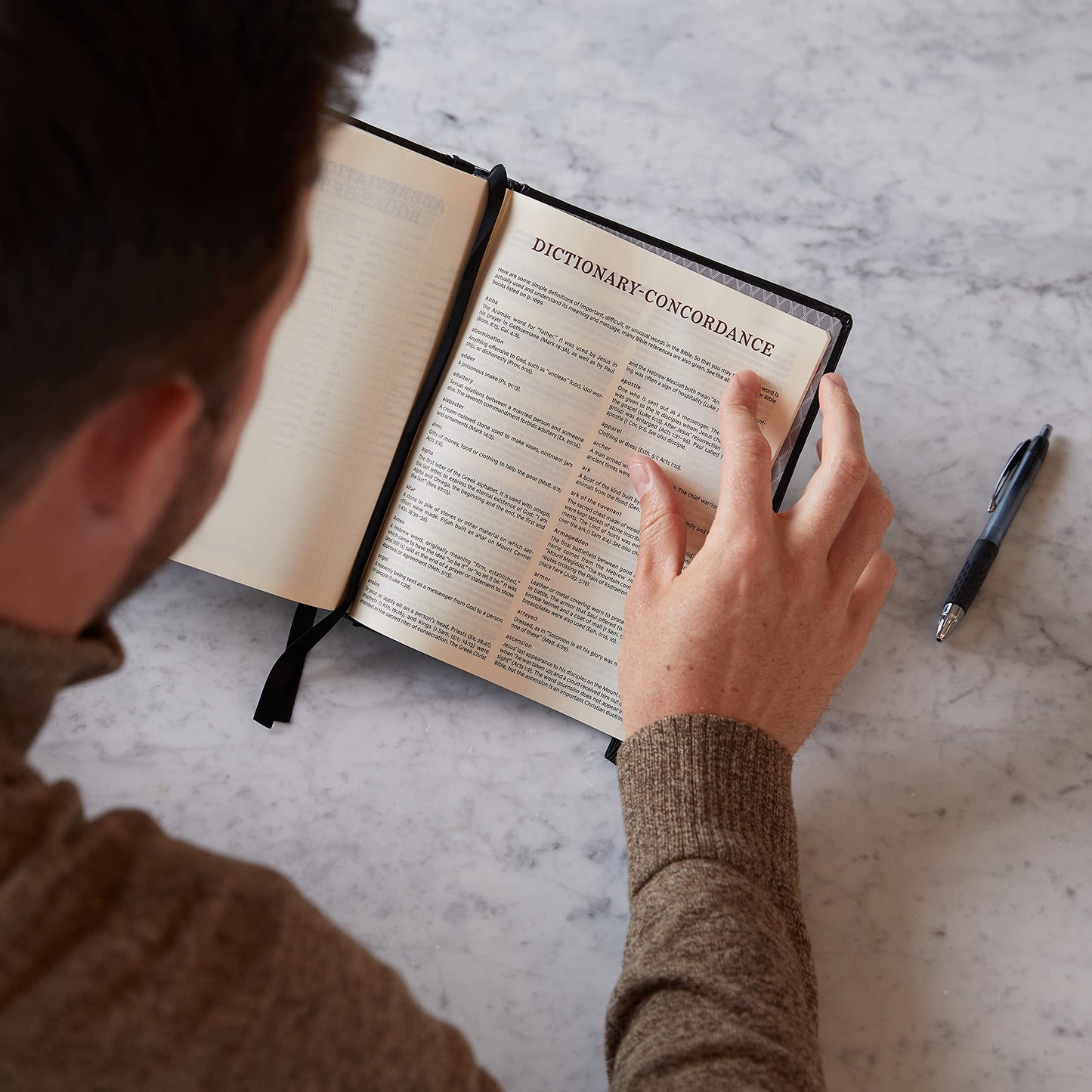 NKJV, Journal the Word Reference Bible, Hardcover, Black, Red Letter, Comfort Print: Let Scripture Explain Scripture. Reflect on What You Learn.
