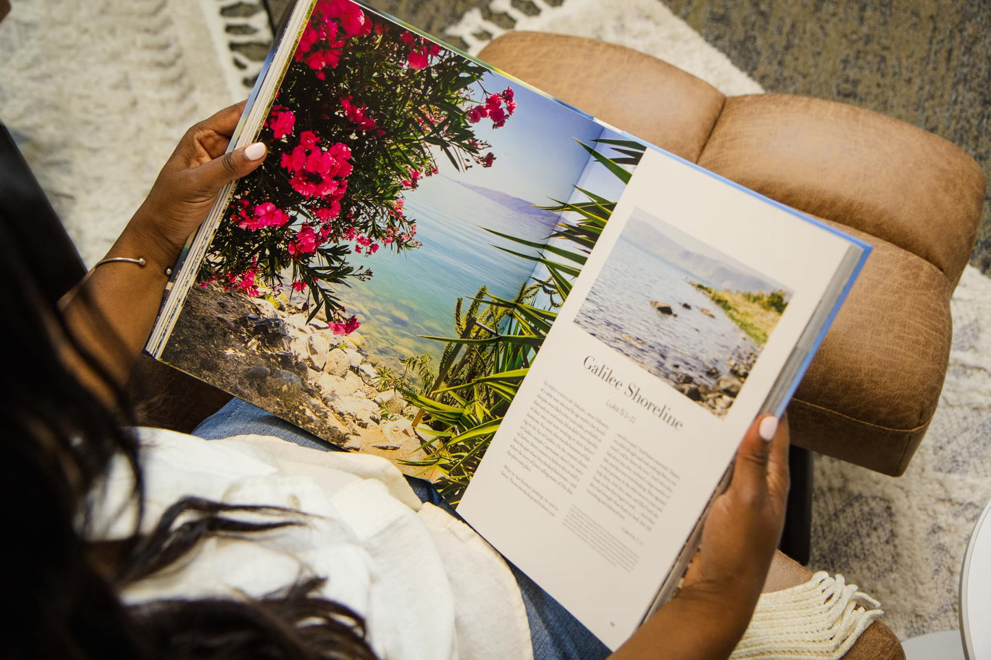 Israel: Beauty, Light, and Luxury (A Vibrant, Full-Color Coffee Table Book with 350 Photos of the Holy Land's Features, Flora, & People. Also Includes 31 Bible Devotionals)