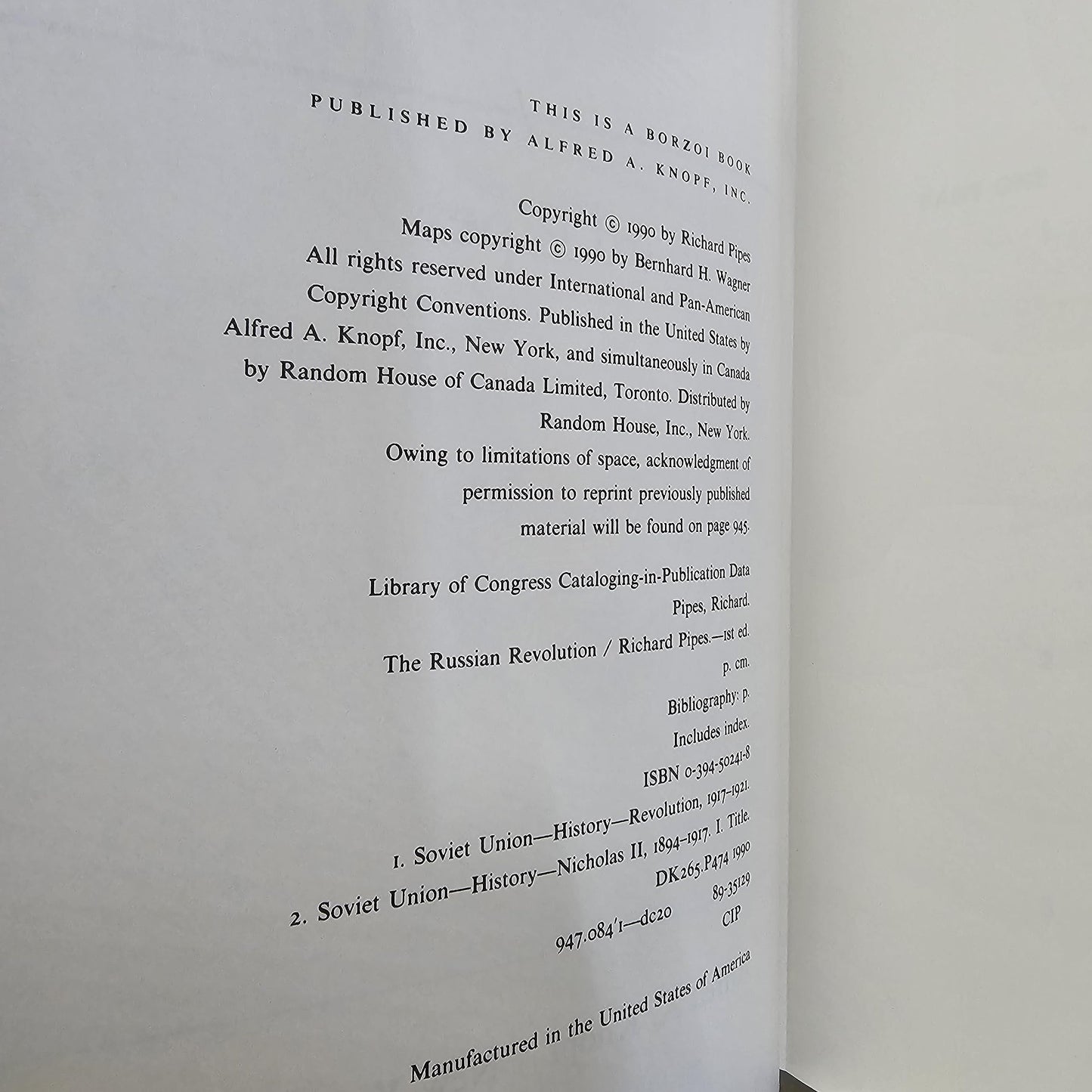 The Russian Revolution by Richard Pipes