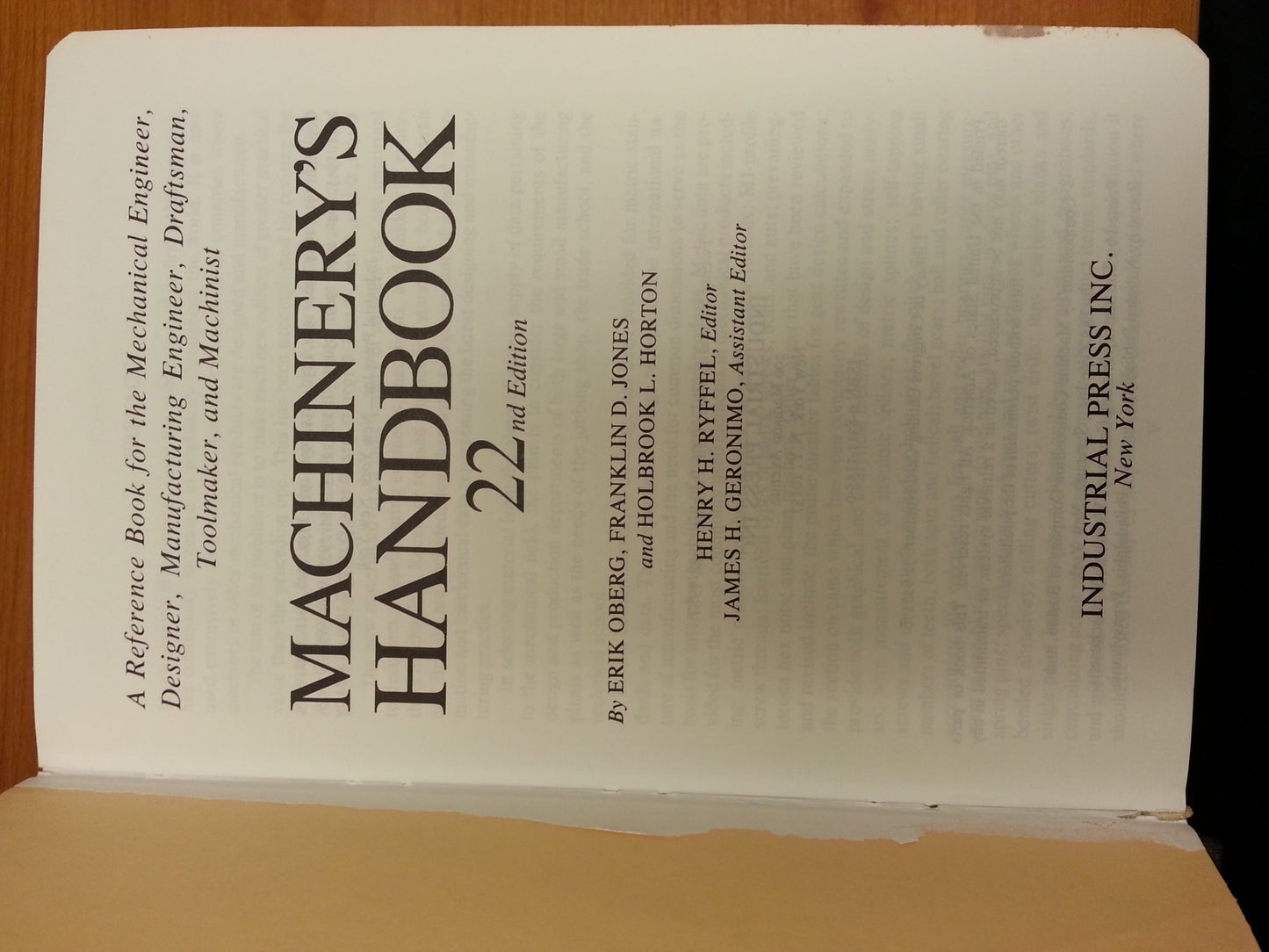 Machinery's Handbook by Erik Oberg