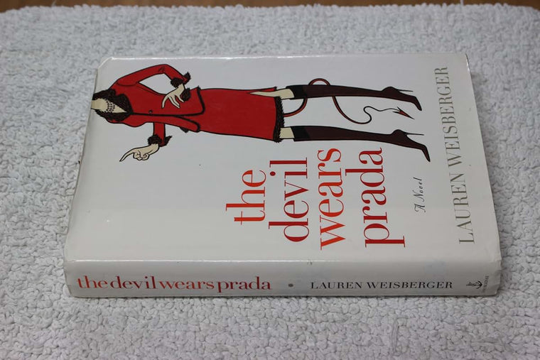 The Devil Wears Prada: A Novel by Weisberger, Lauren