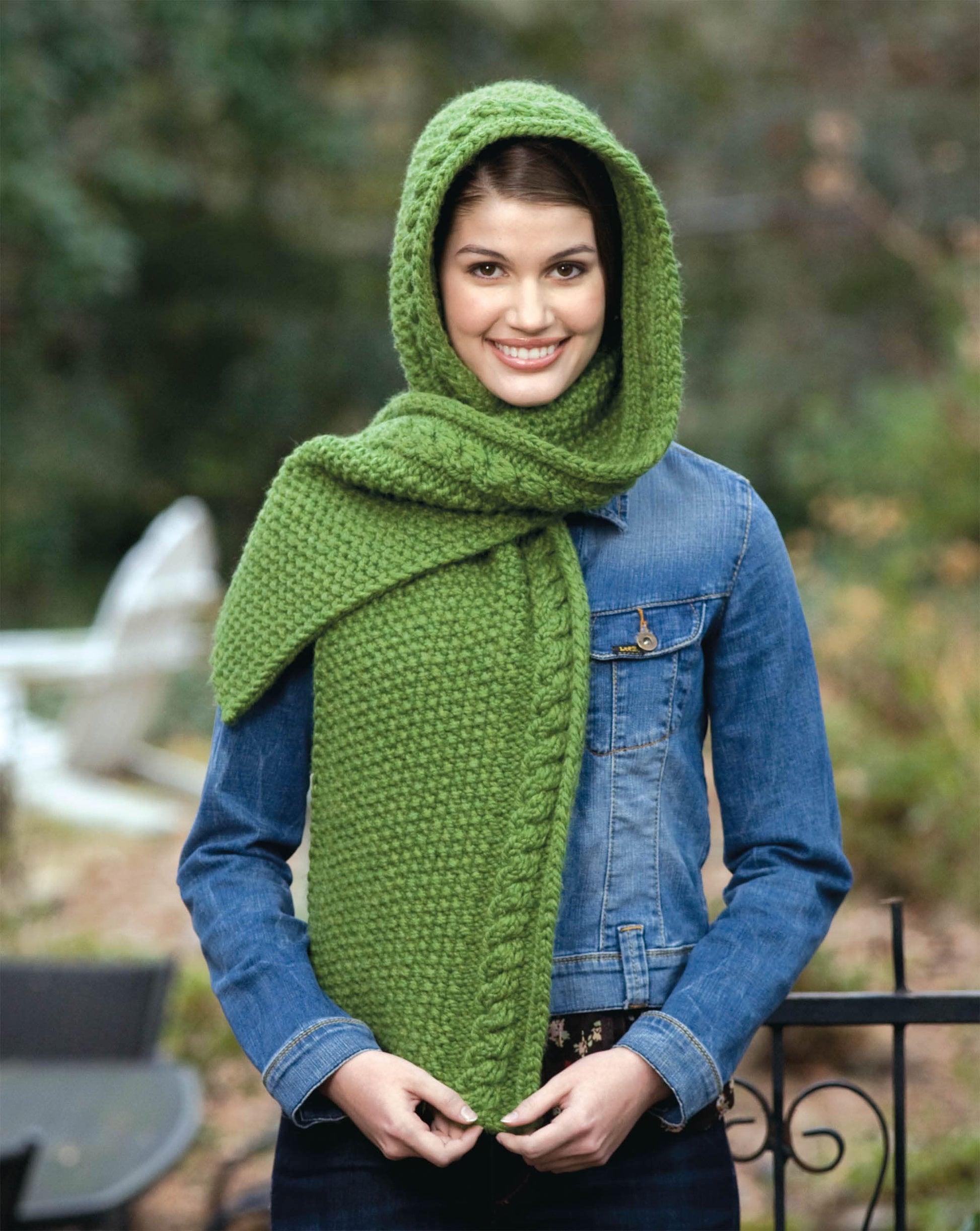 I Can't Believe I'm Loom Knitting-18 Projects to Make Hats, Scarves, Afghans and More, all Without Knitting Needles