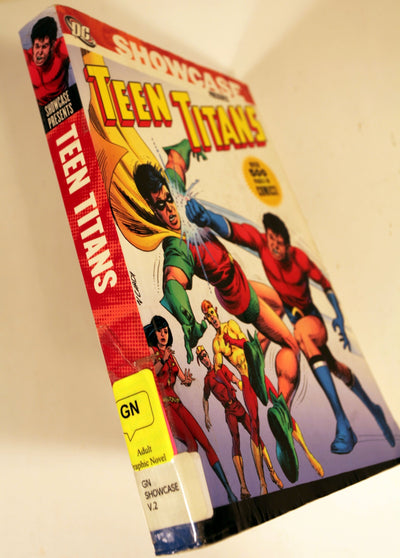 Showcase Presents Teen Titans 2