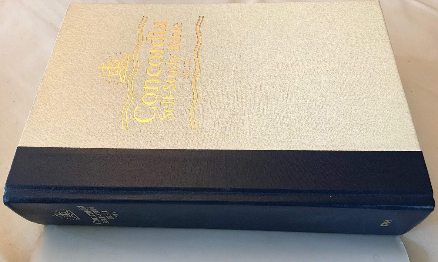 Concordia Self-Study Bible