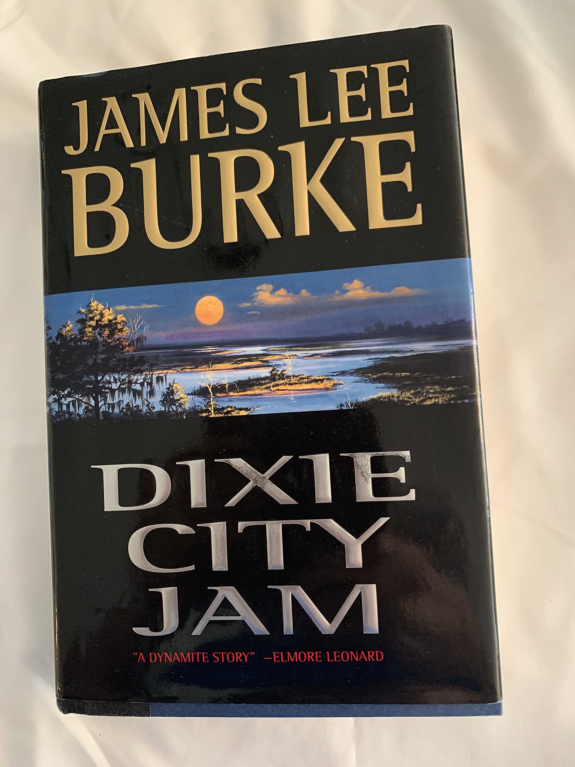 Dixie City Jam (Robicheaux, Book 7)