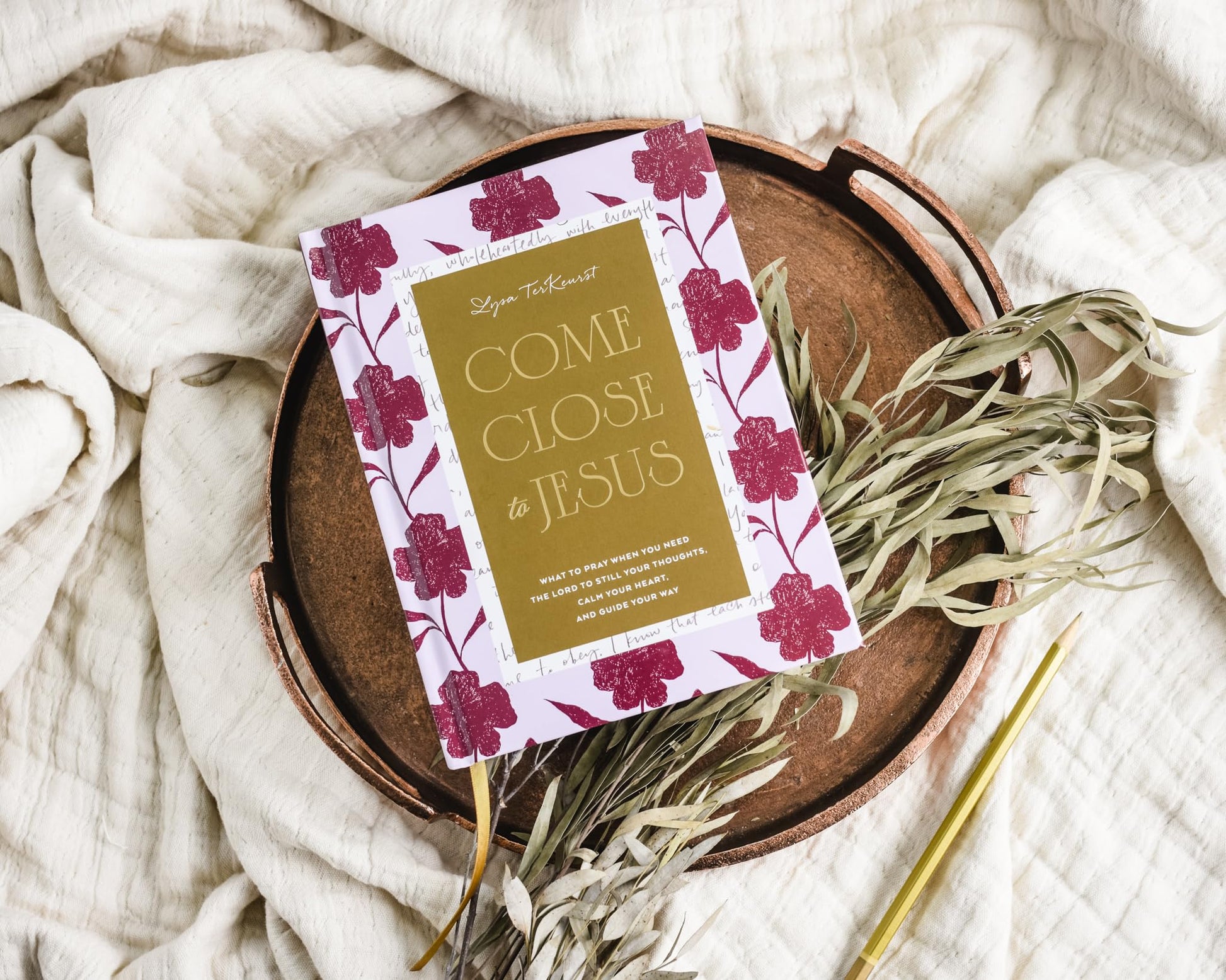 Come Close to Jesus: What to Pray When You Need the Lord to Still Your Thoughts, Calm Your Heart, and Guide Your Way (50 Devotional Prayers)