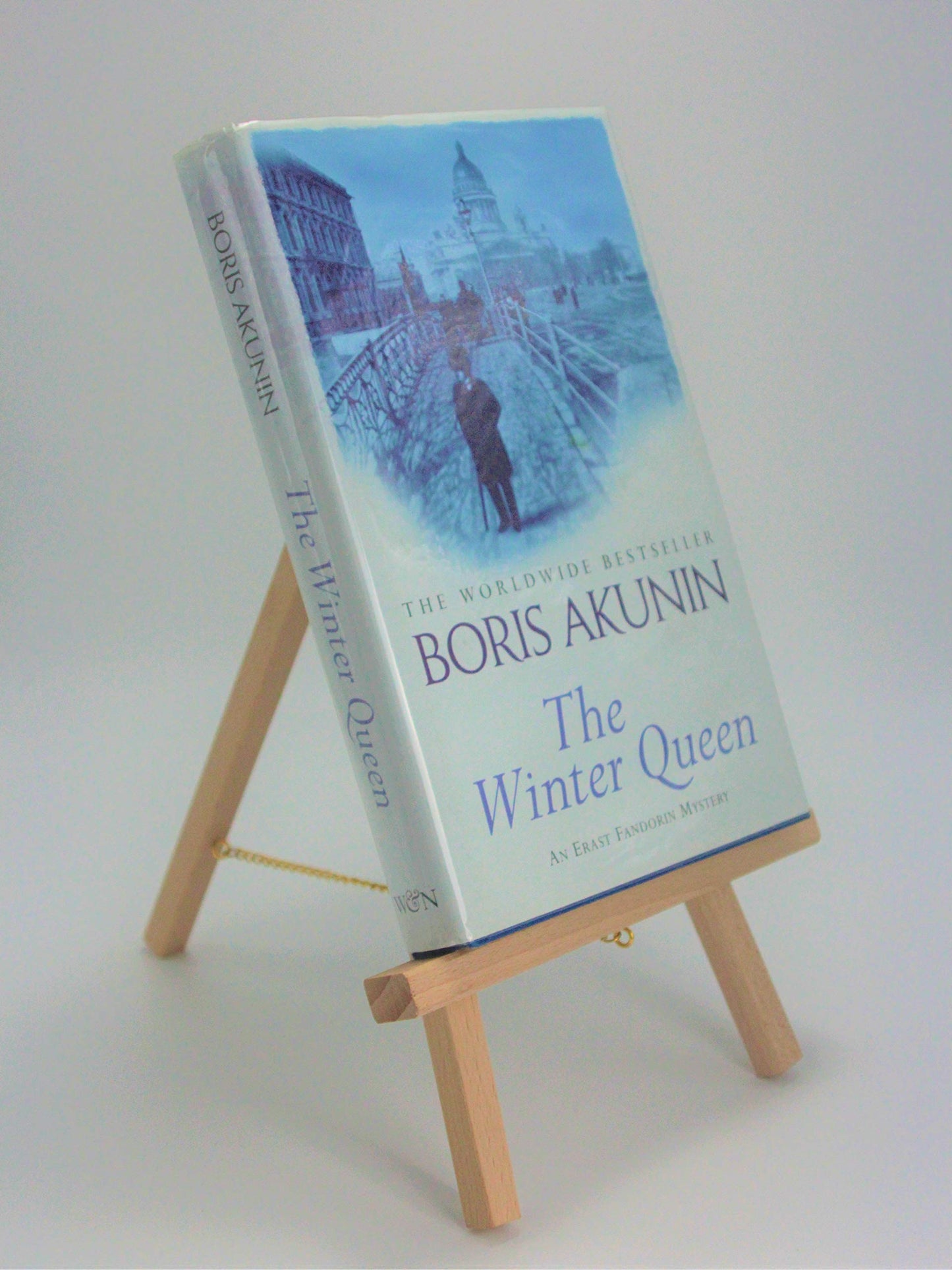 The Winter Queen: A Novel (Erast Fandorin Mysteries)