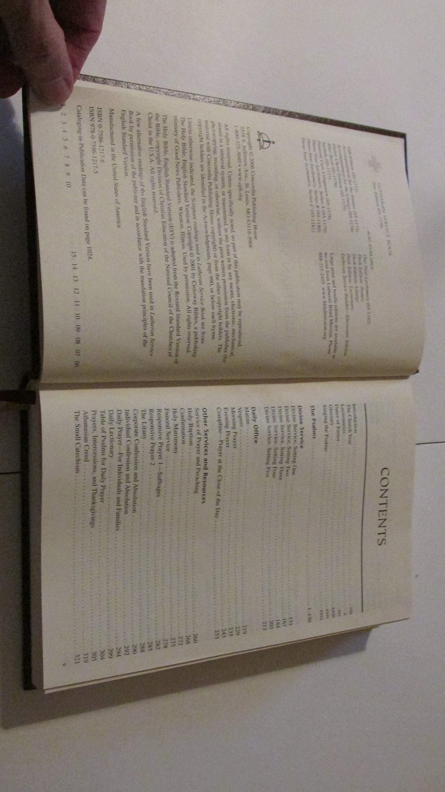 Lutheran Service Book: Pew Edition by Lutheran Church--Misso