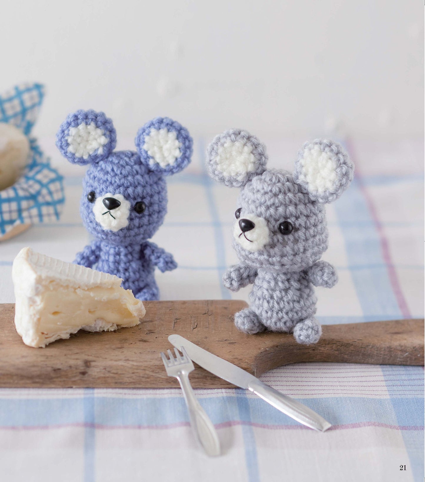 Super Easy Amigurumi: Crochet Cute Animals