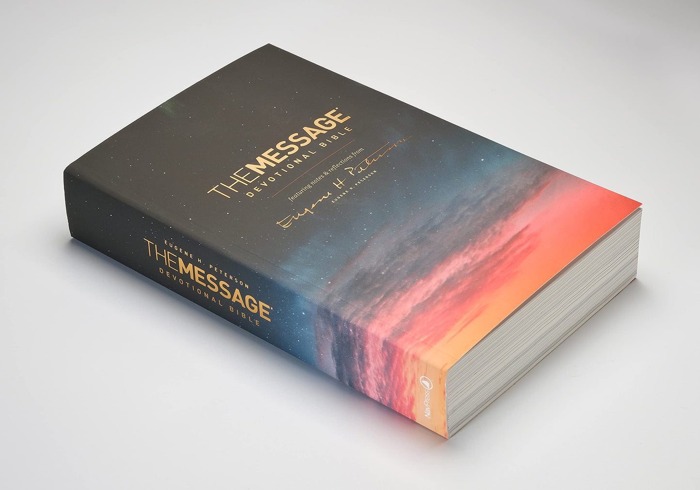 The Message Devotional Bible (Softcover): Featuring Notes and Reflections from Eugene H. Peterson