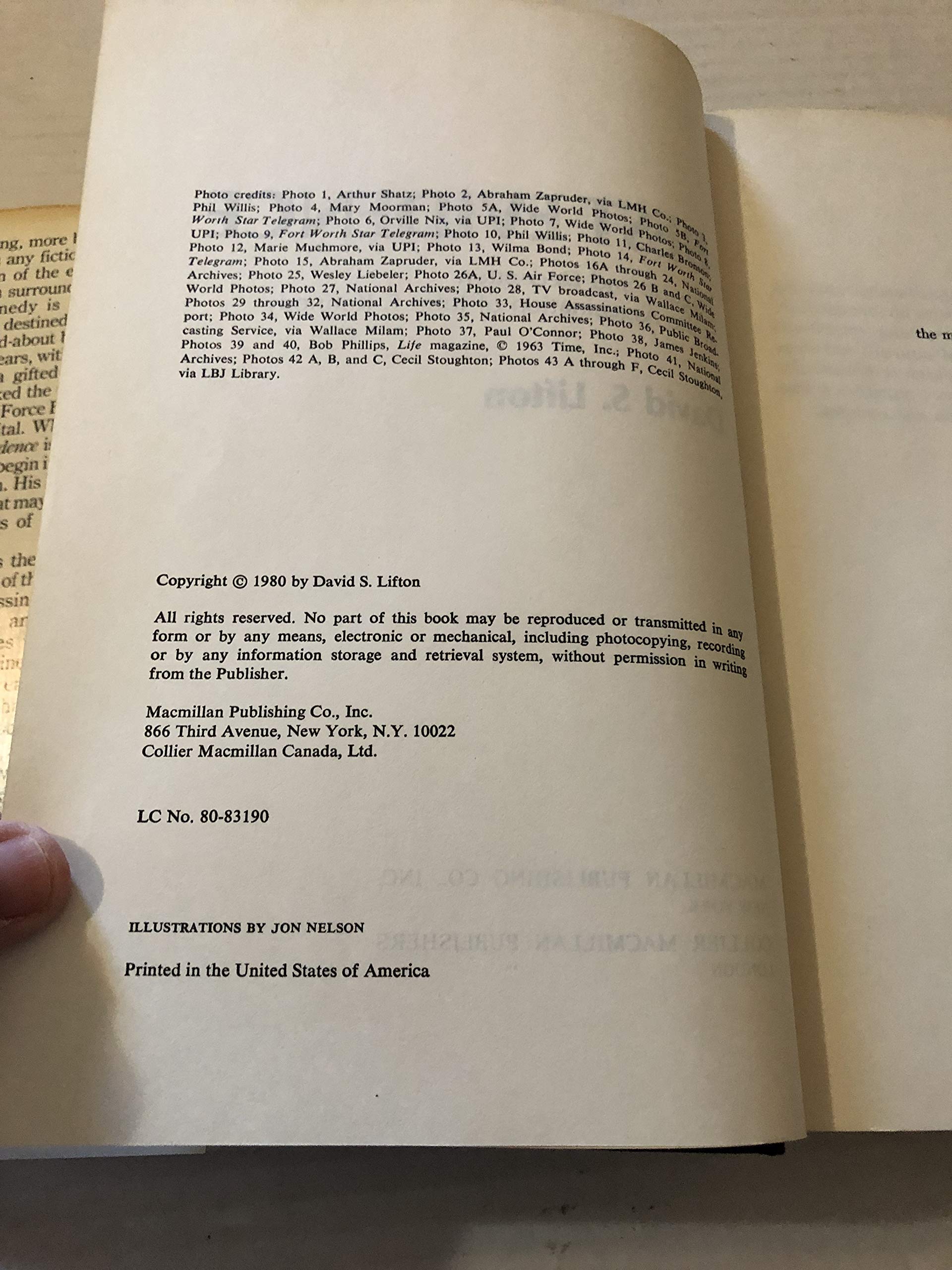 Best Evidence: Disguise and Deception in the Assassination of John F. Kennedy