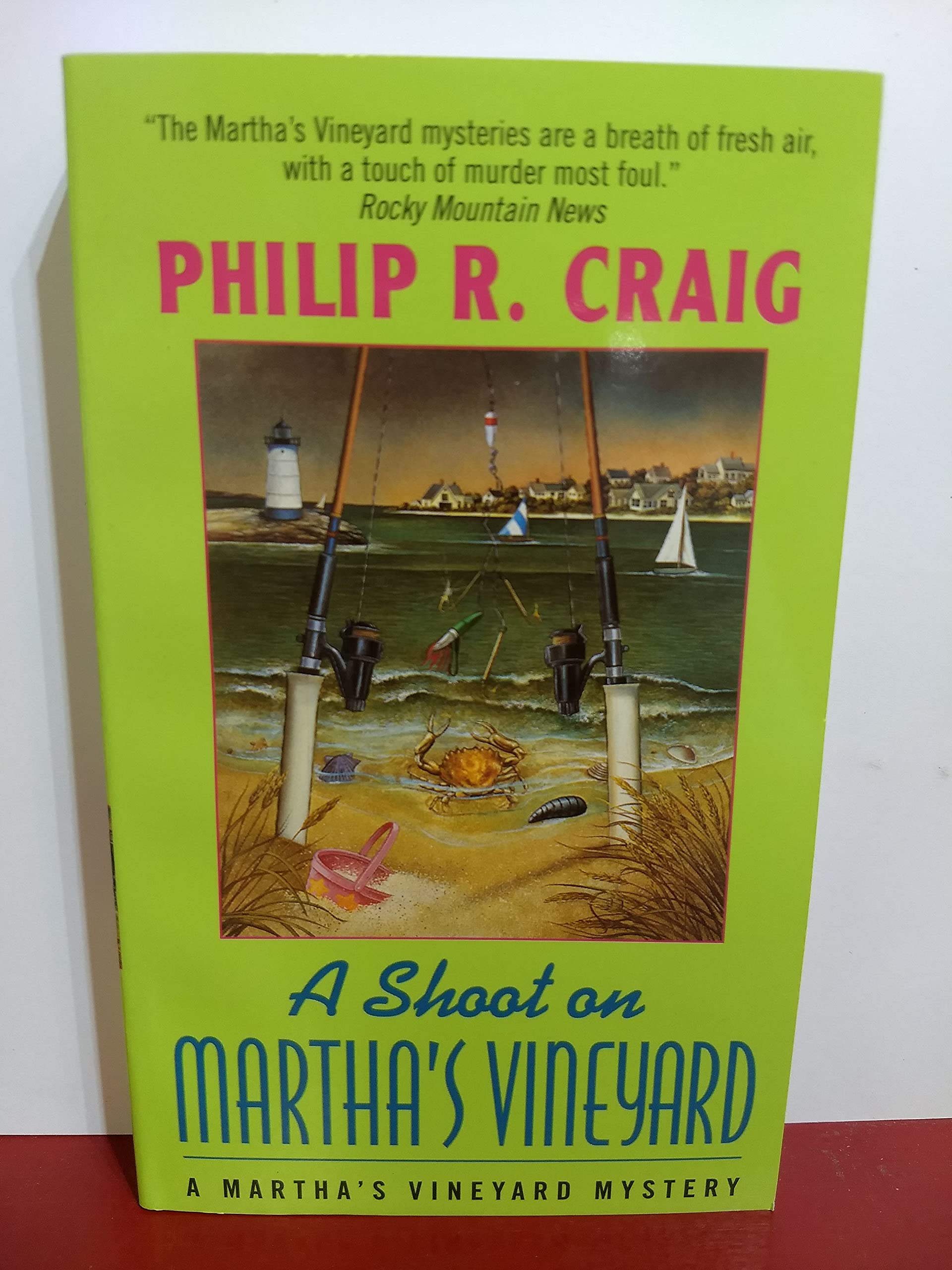 A Shoot on Martha's Vineyard: A Martha's Vineyard Mystery (A Martha's Vineyard Mystery, 9)